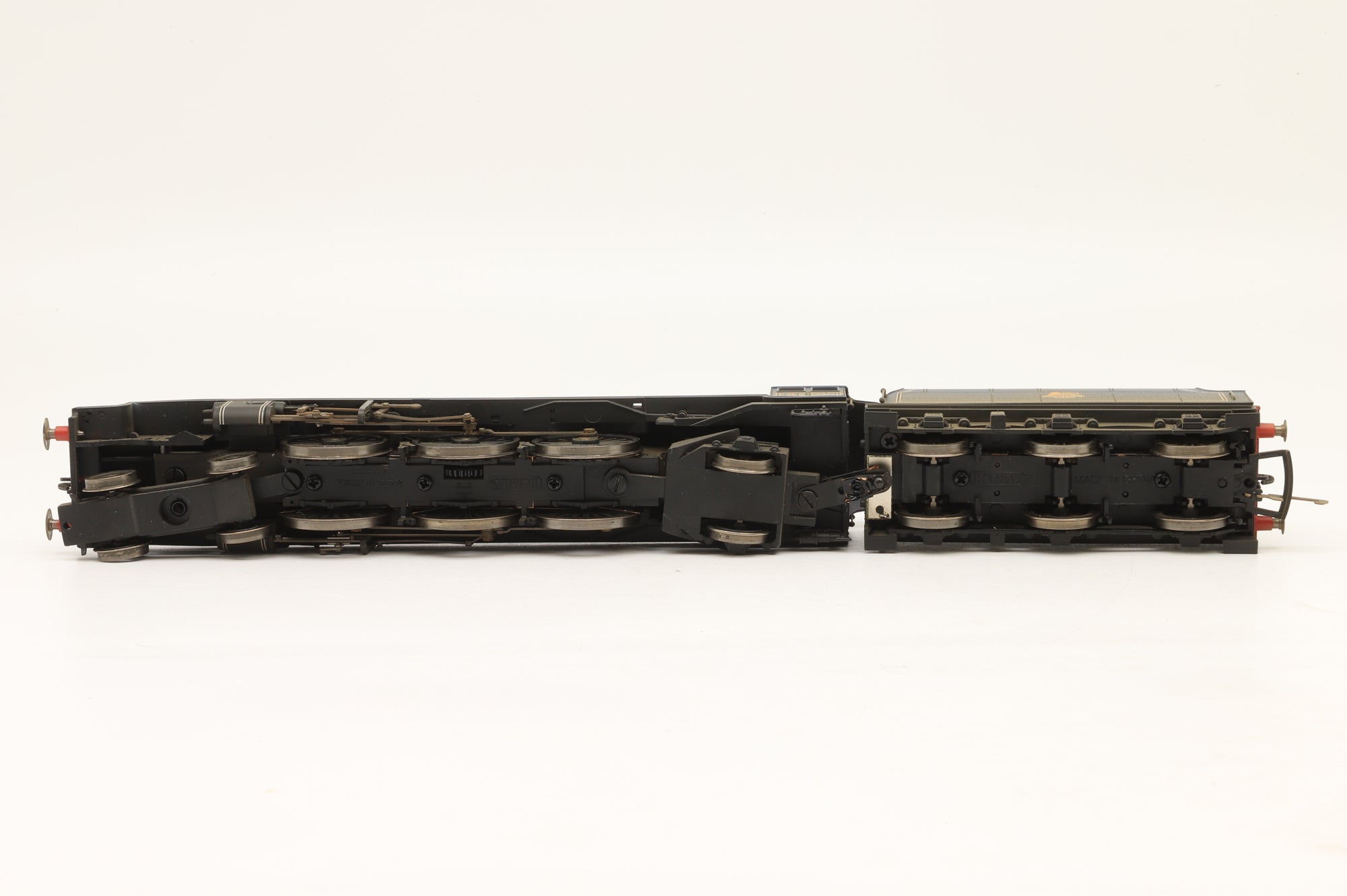 Hornby OO R2448 Princess Royal Class '46210' Lady Patricia' BR Blue E/C Weathered DCC Sound