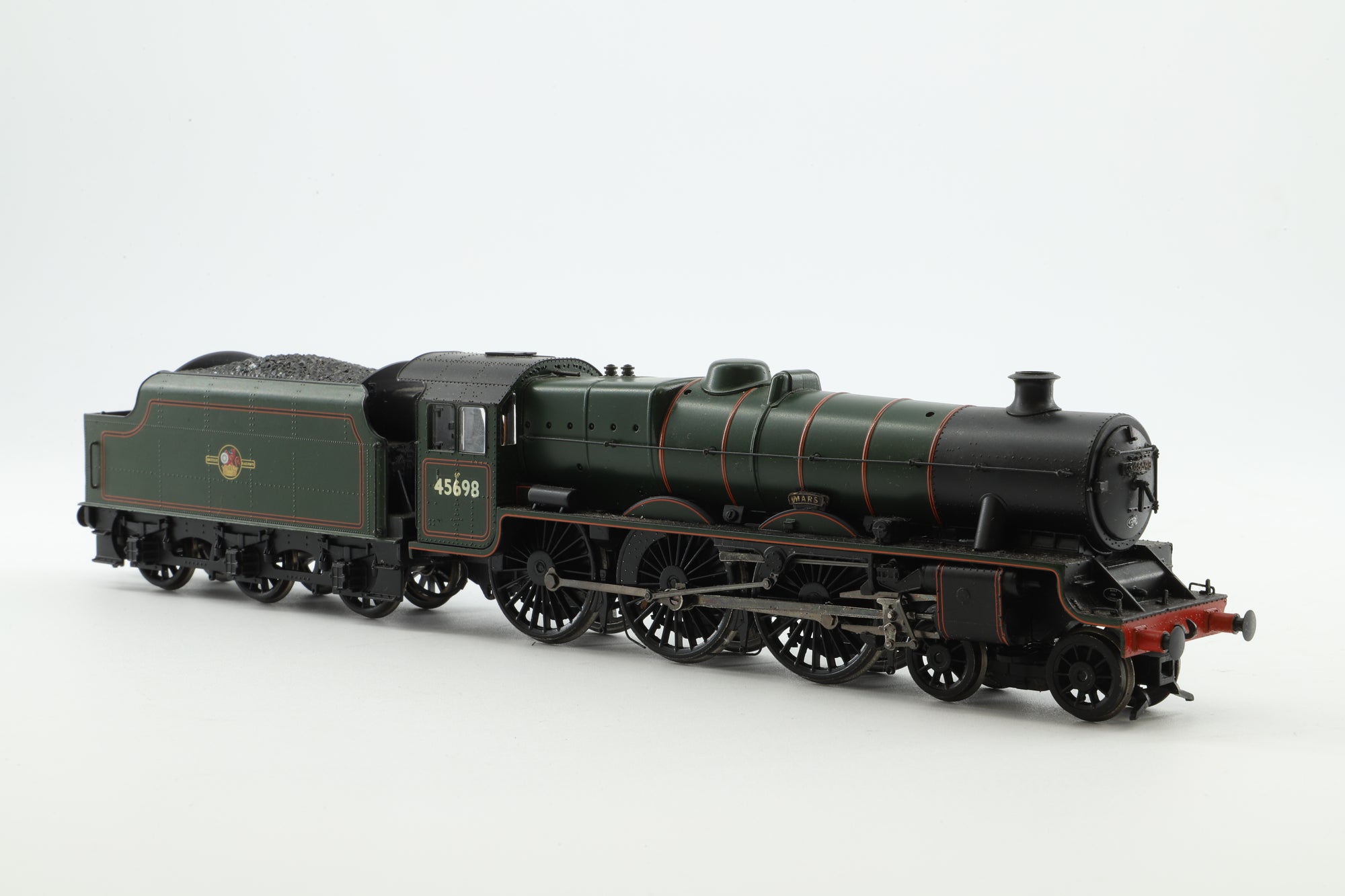 Bachmann OO Jubilee Class 45698 'Mars' in Lined BR Green w/ Late Crests - DCC Sound