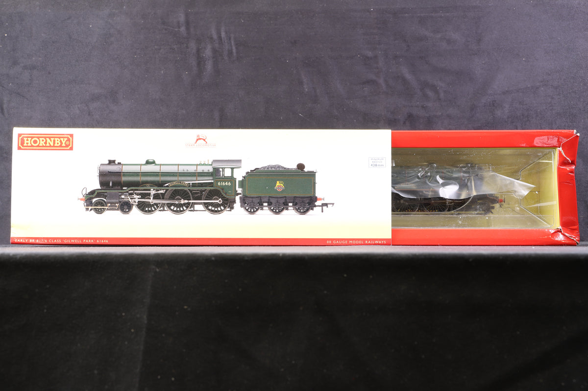 Hornby OO R3318 Class B17/6 &#39;61646&#39; &#39;Gilwell Park&#39; BR Lined Green E/C