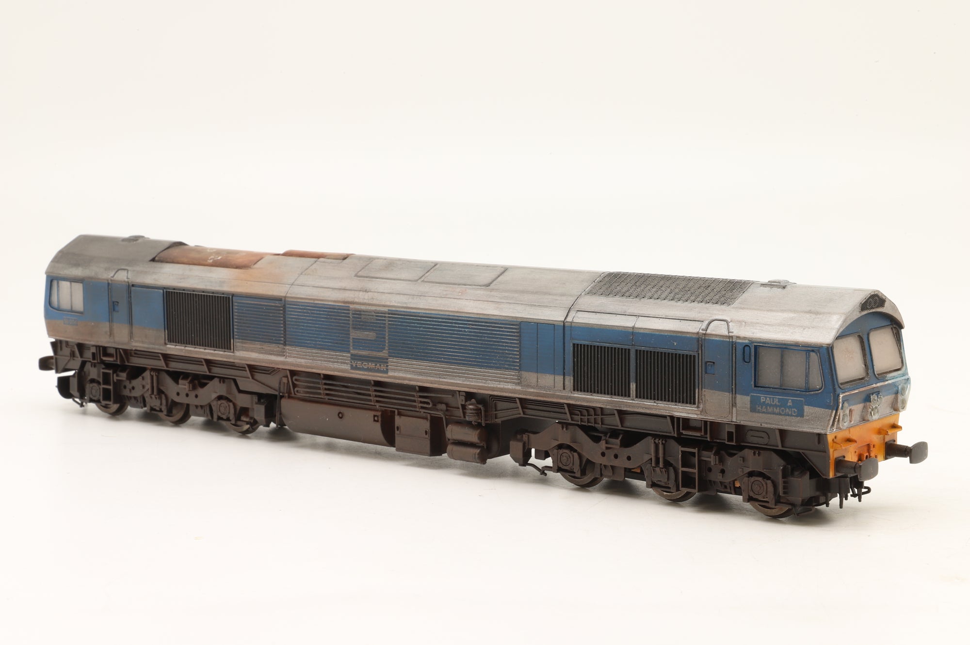 WORKSHOP Hornby Railroad OO R3666 Class 59 '59004' Yeoman Weathered DCC Fitted