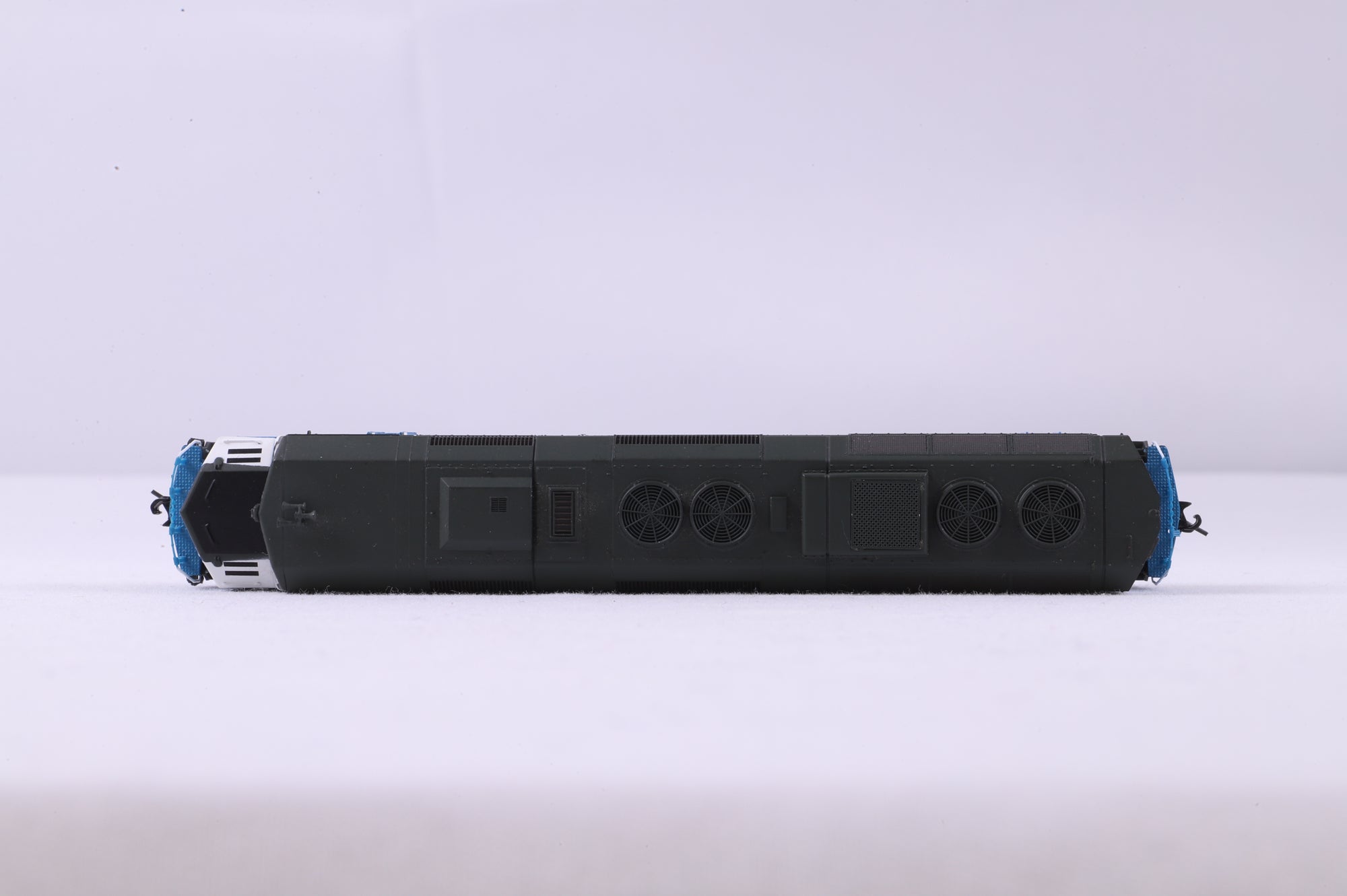 Athearn N ATH15080 EMD F45 Burlington Northern '6606'