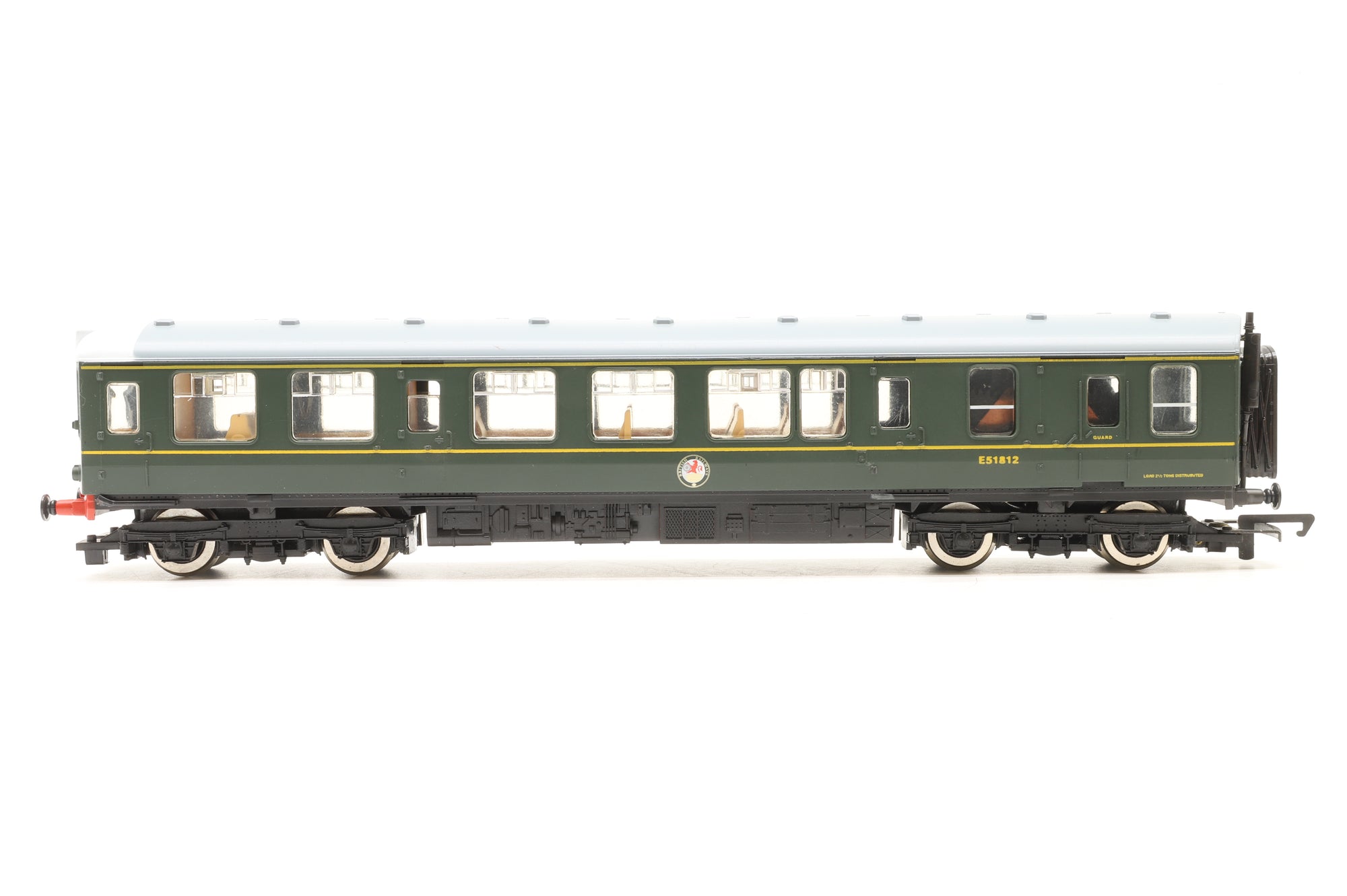 Hornby OO R369 BR Class 110 3 Car DMU BR Green