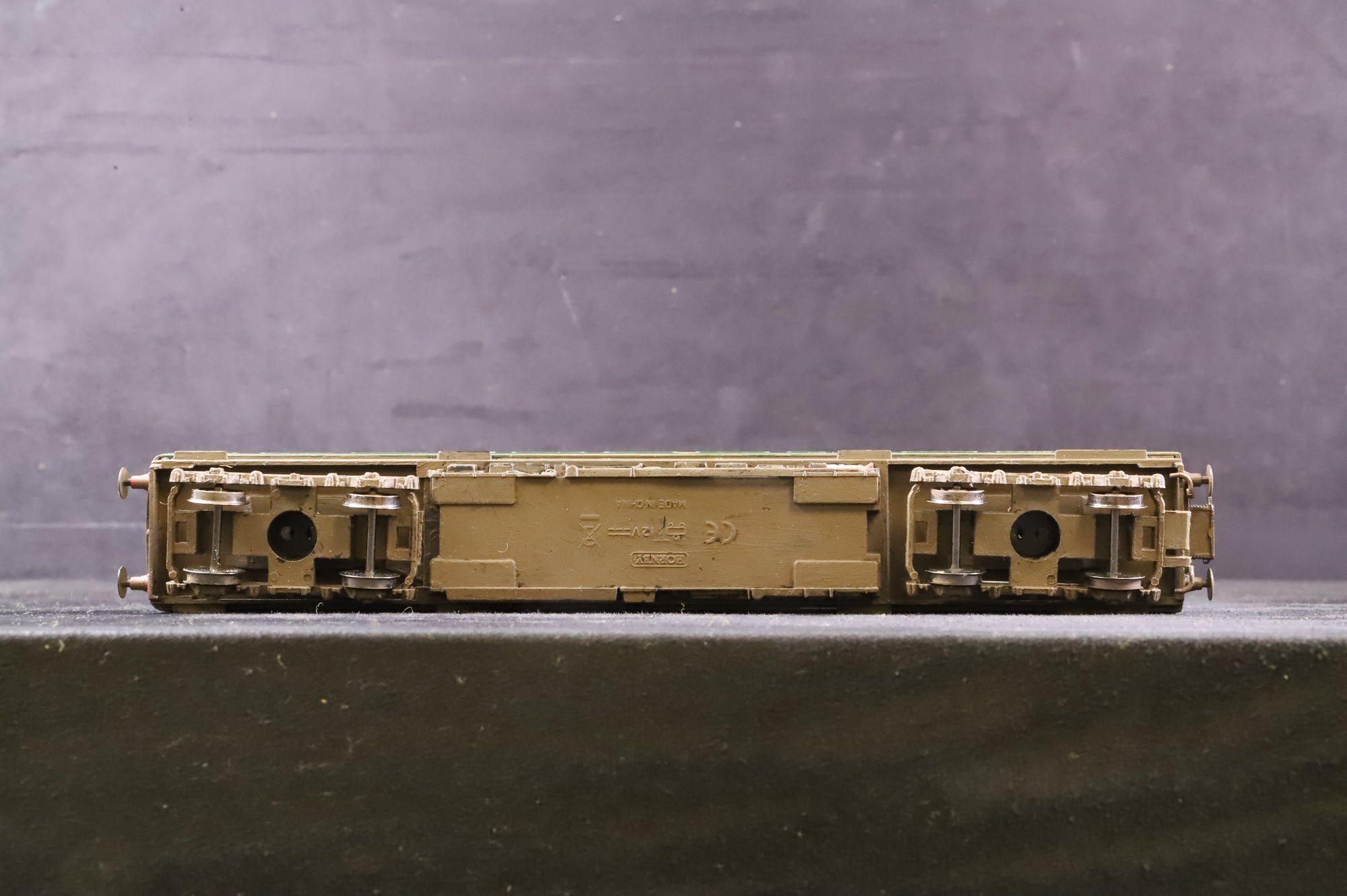 WORKSHOP Hornby Class 108 BR Green Speed Whiskers Weathered