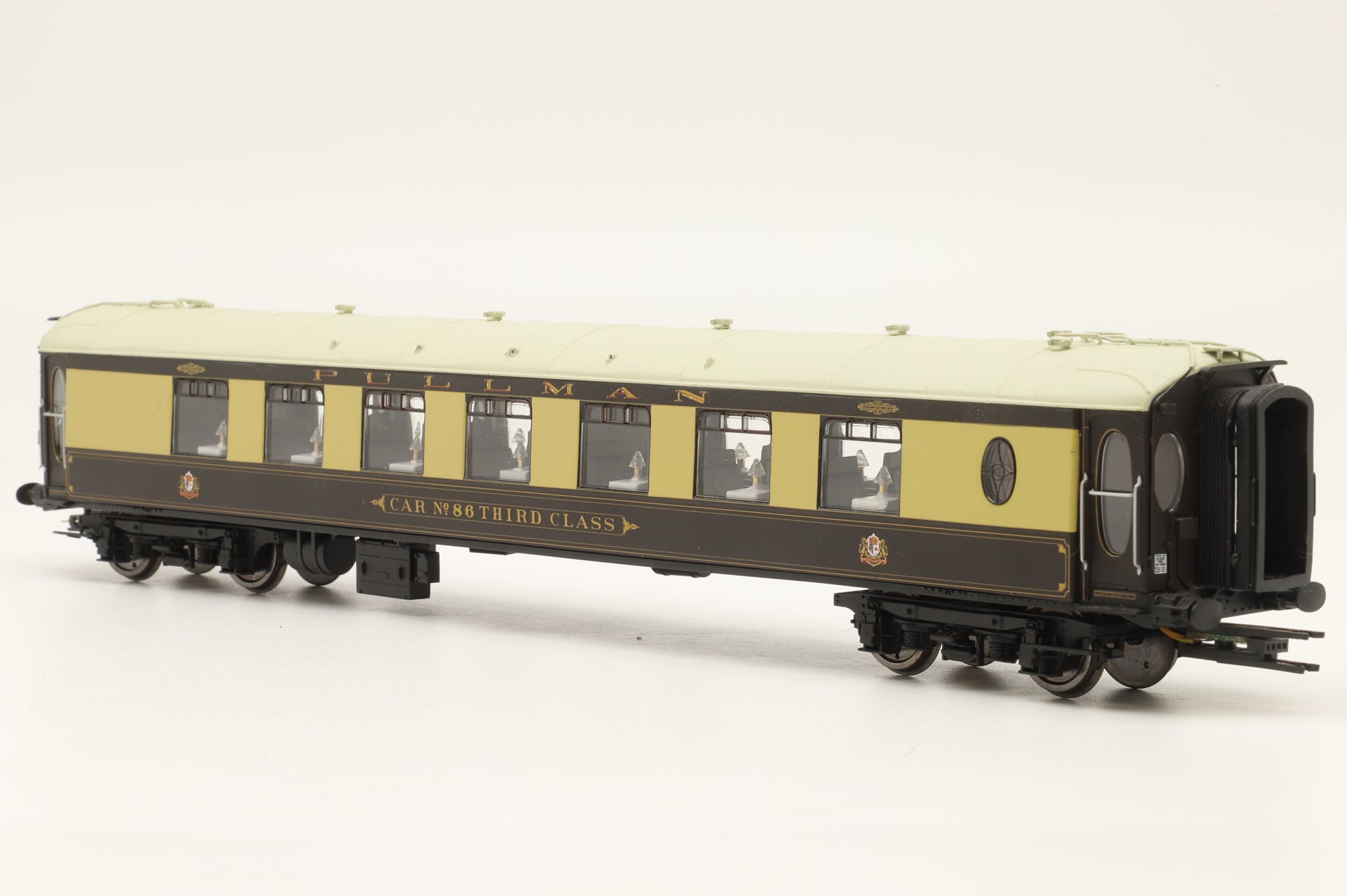 Hornby OO R2987 Brighton Belle 5-Car Set, DCC Sound