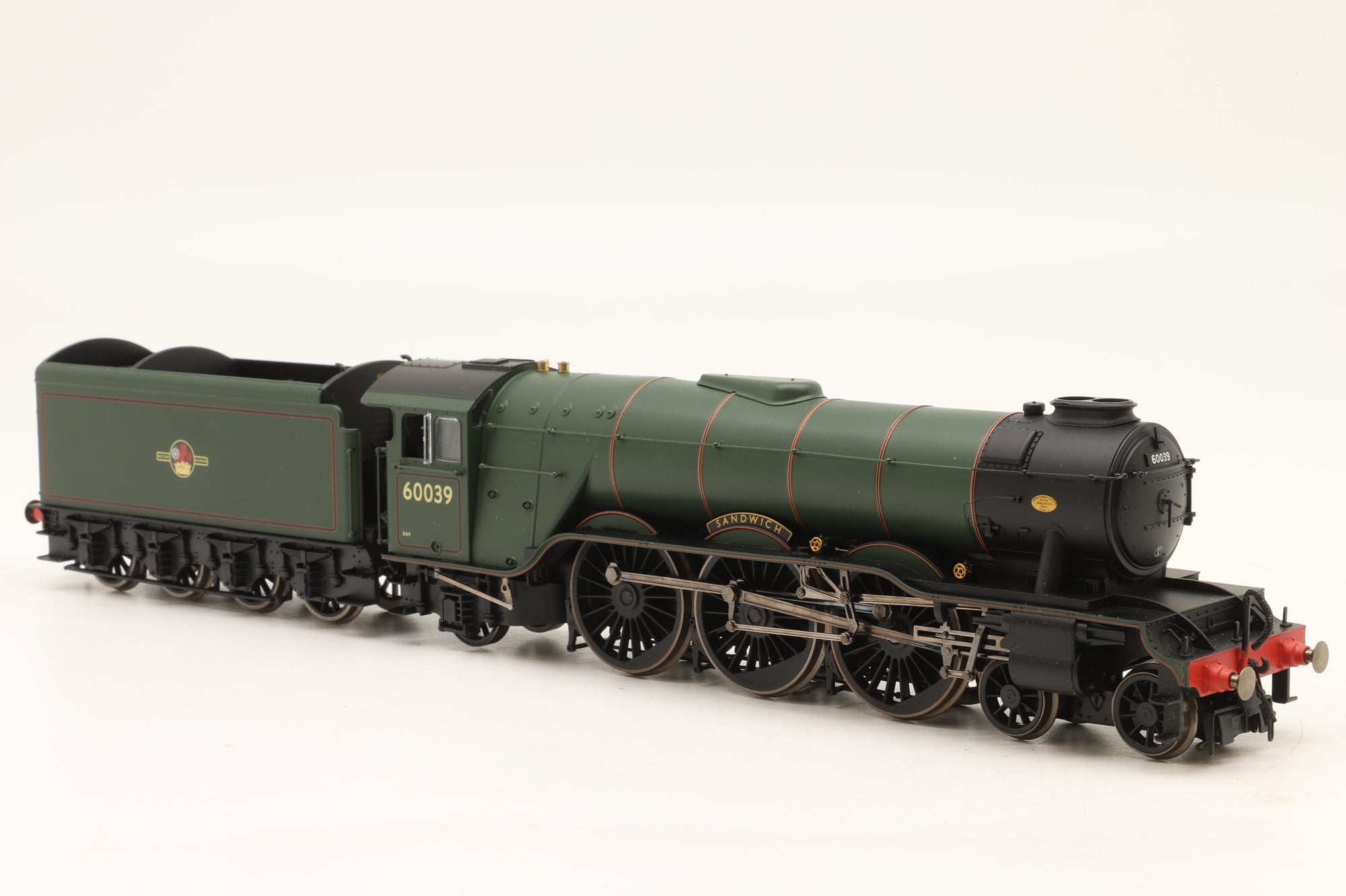 Hornby OO Class A3 '60039' 'Sandwich' BR Lined Green L/C DCC Fitted