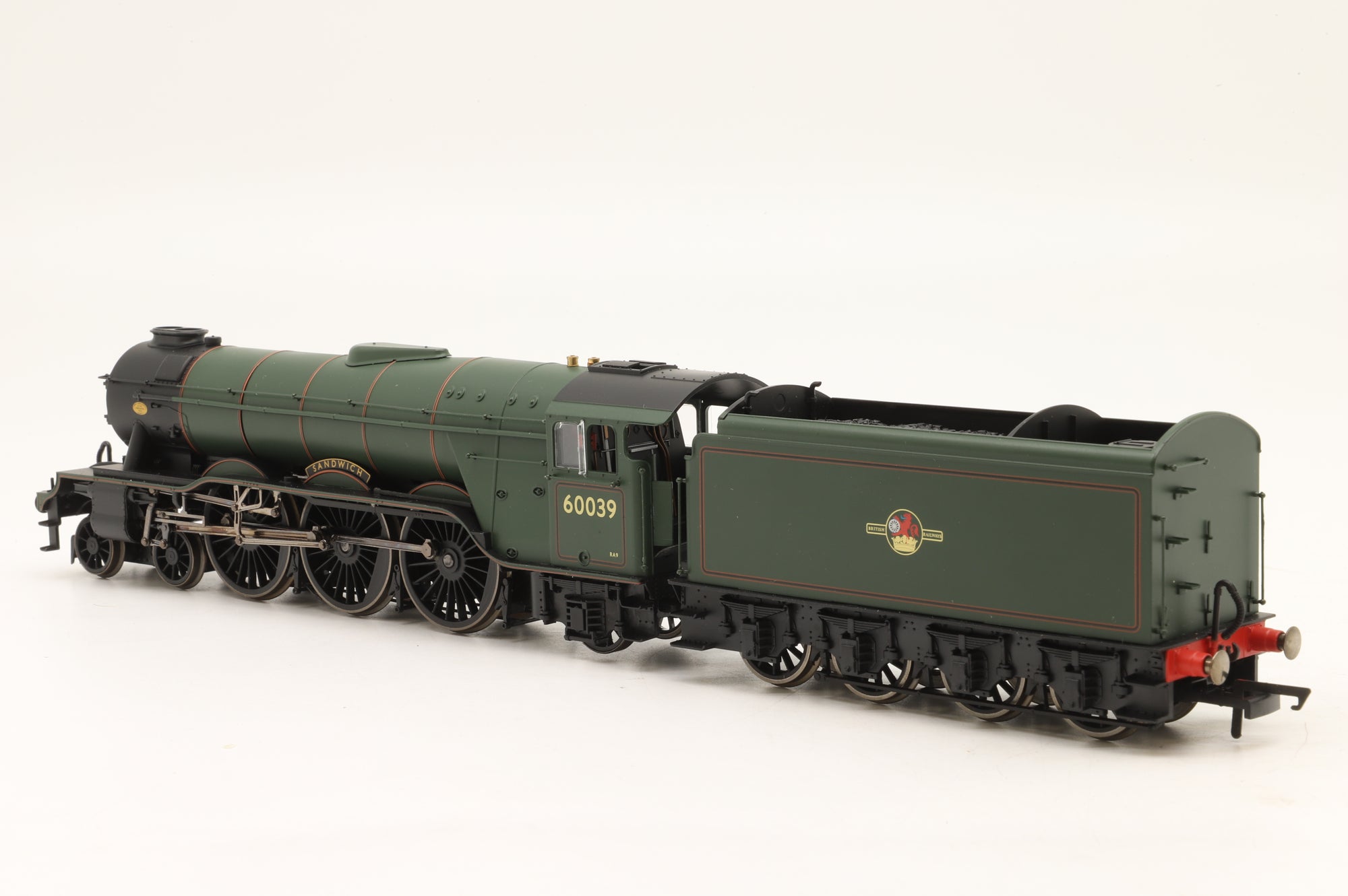 Hornby OO Class A3 '60039' 'Sandwich' BR Lined Green L/C DCC Fitted