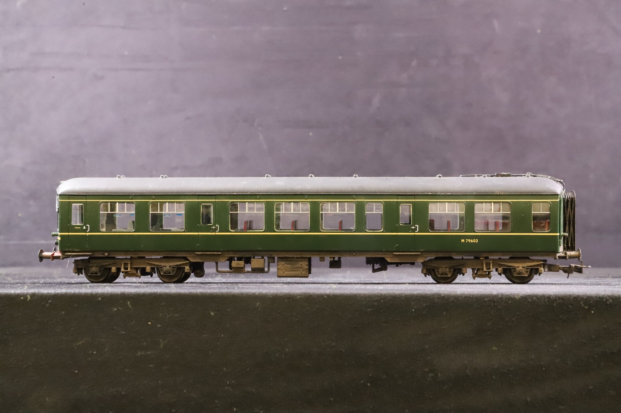WORKSHOP Bachmann OO Derby Lightweight BR Green Weathered