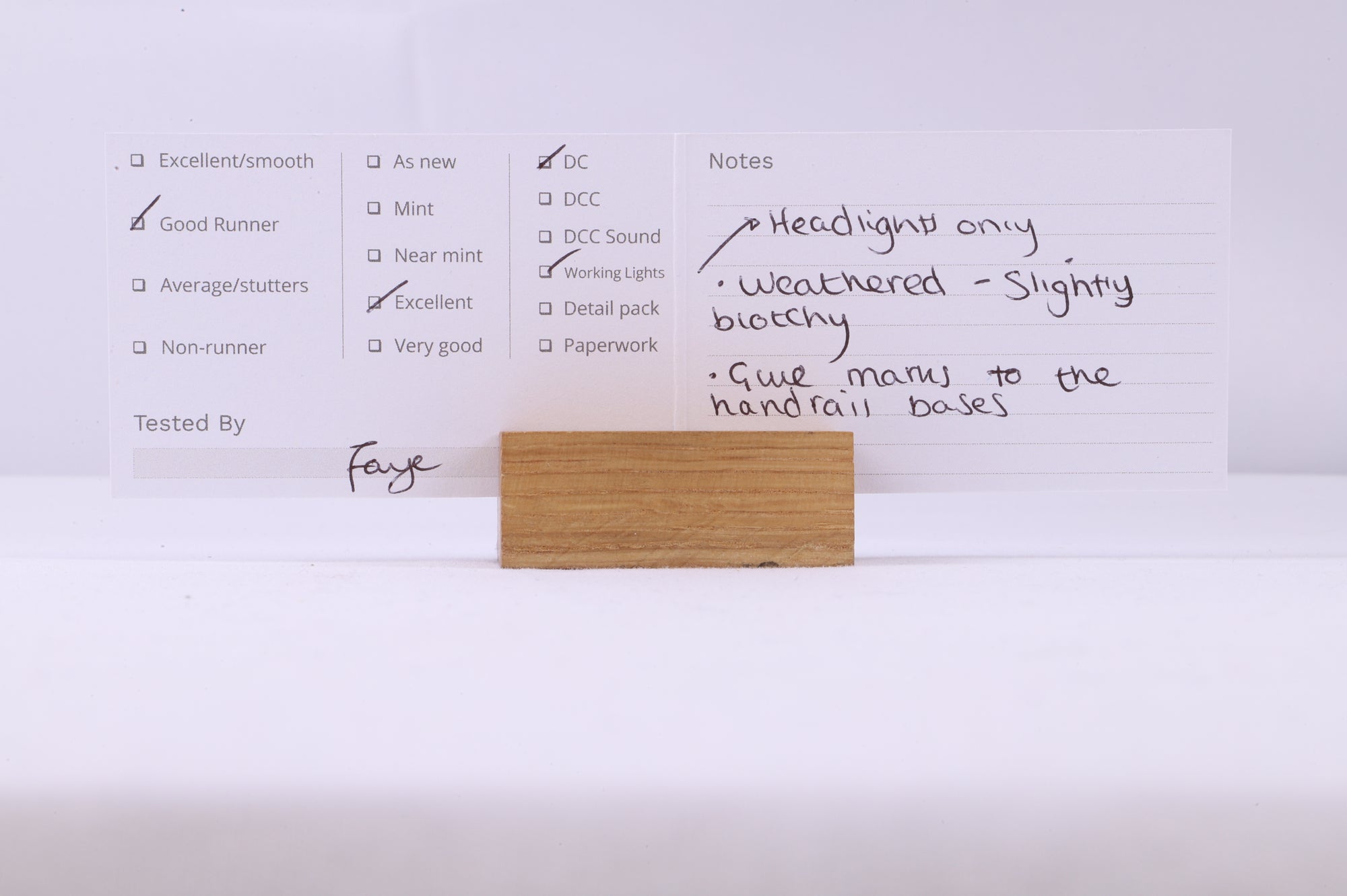 Kato N 176-303 C30-7 BN '5516'