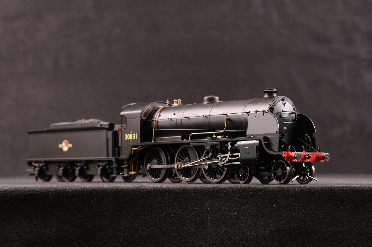 Hornby OO R3213 Class S15 &#39;30831&#39; BR Unlined Black L/C