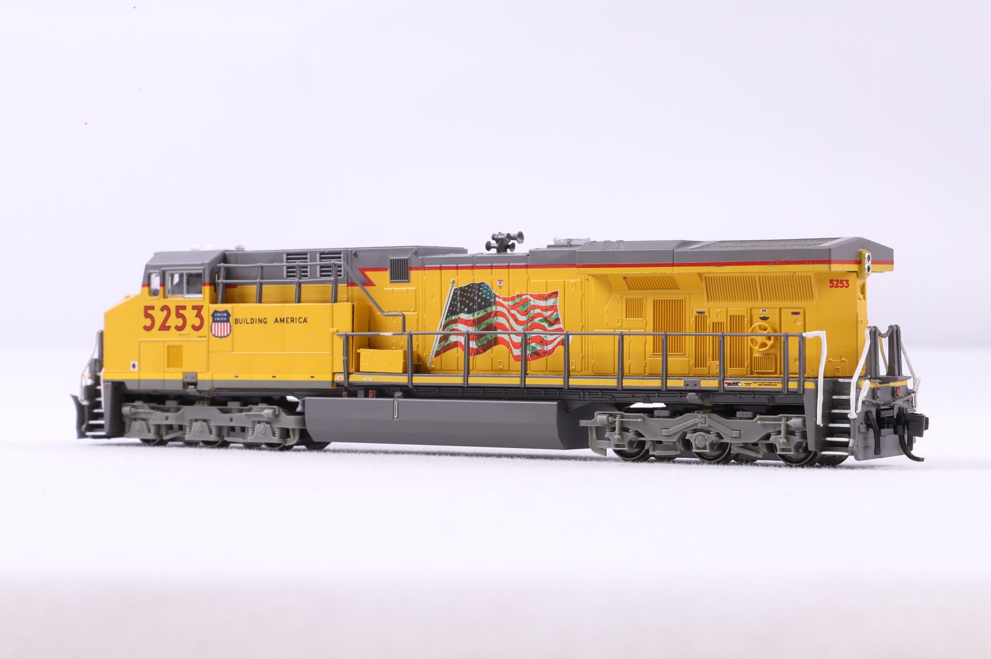 Fox Valley Models N FVM70104 GE-ES-B UP '5253' Diesel Locomotive