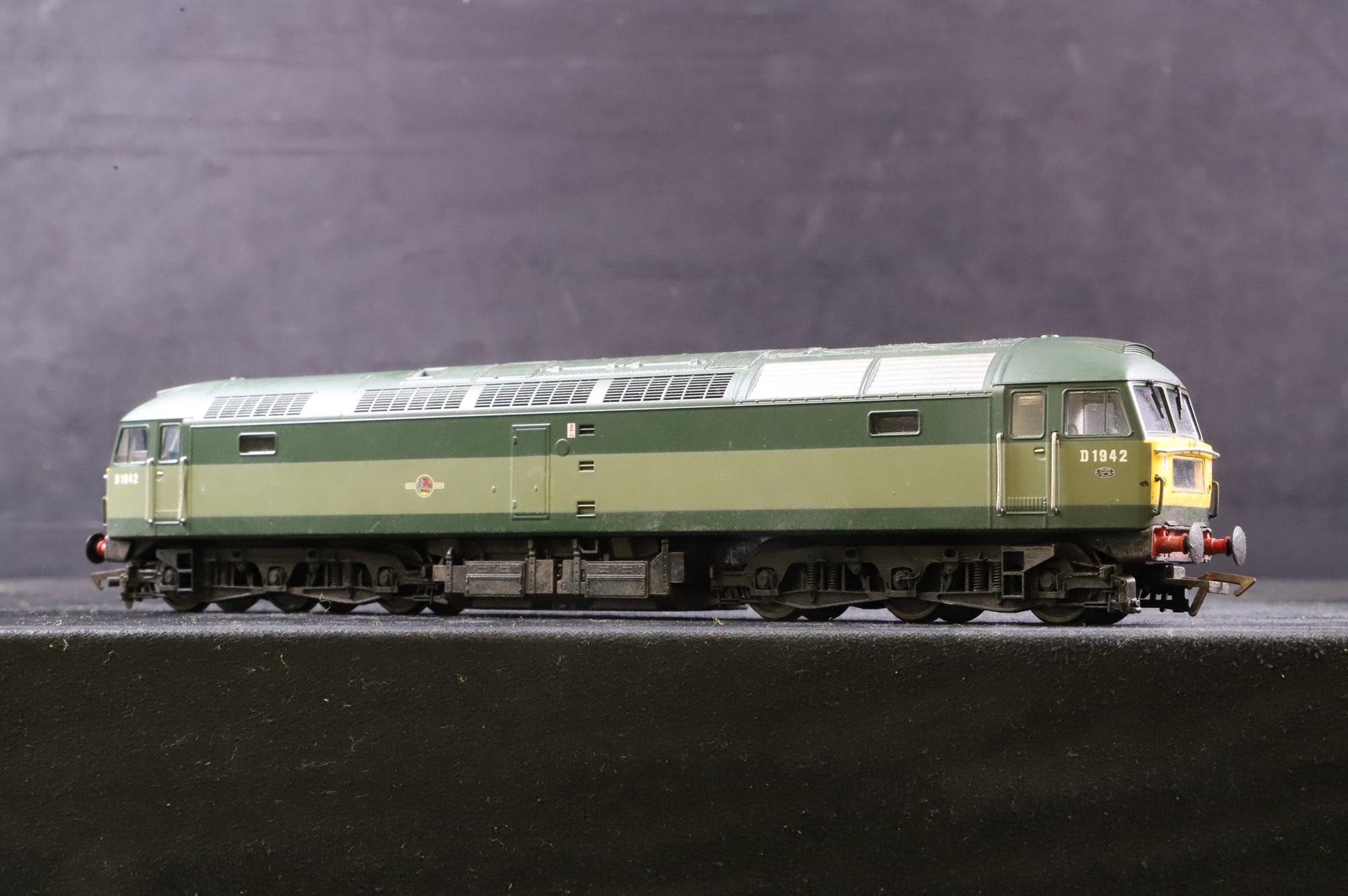 WORKSHOP Heljan OO Class 47 'D1942' BR Two Tone Green L/C