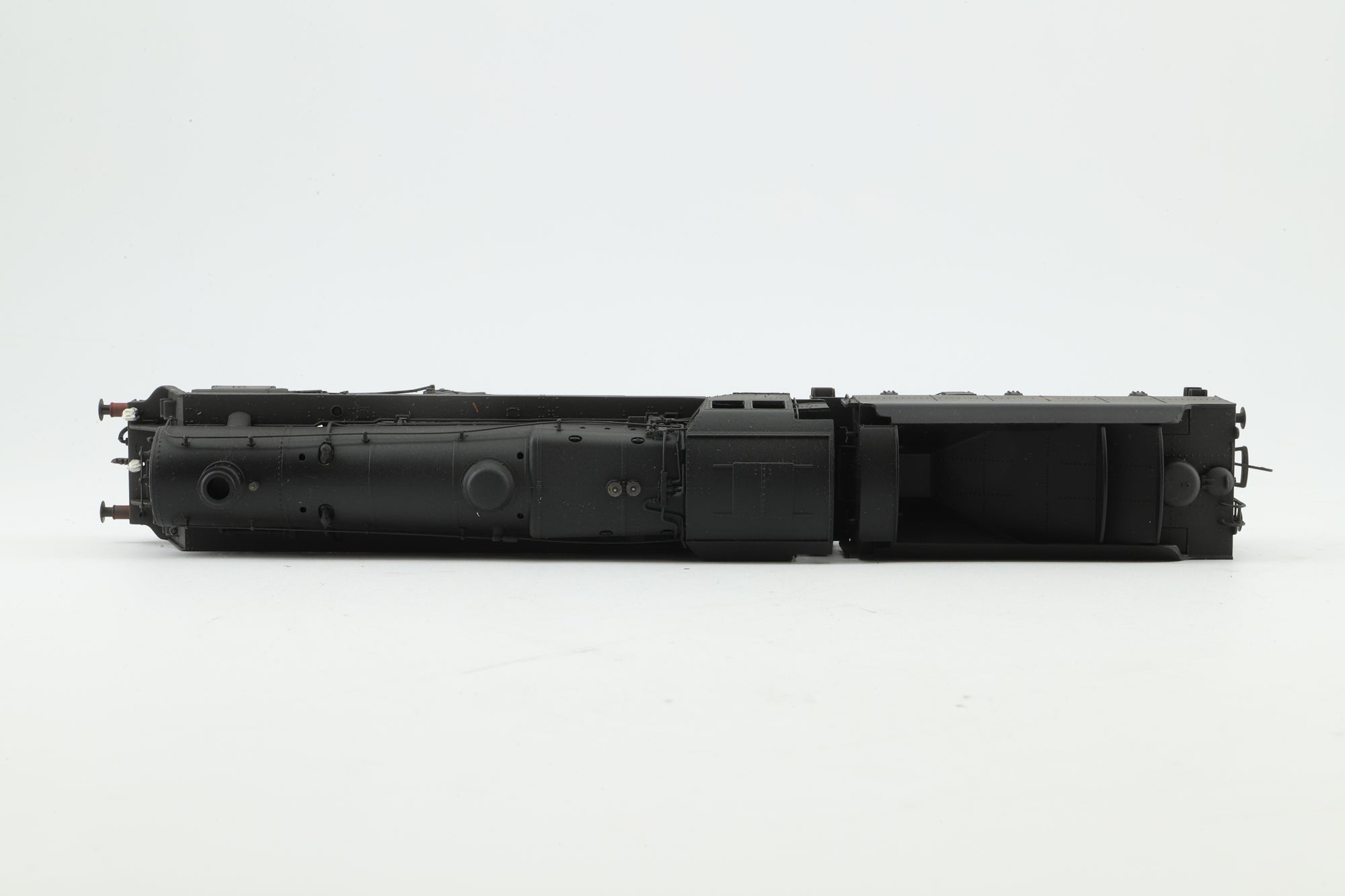 Bachmann OO 32-505 Class 5MT 73069 in BR Black w/ BR1C Tender & Late Crests - Weathered