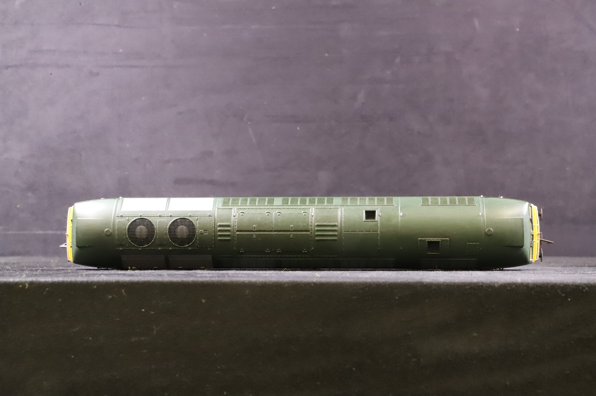 WORKSHOP Heljan OO Class 47 'D1942' BR Two Tone Green L/C