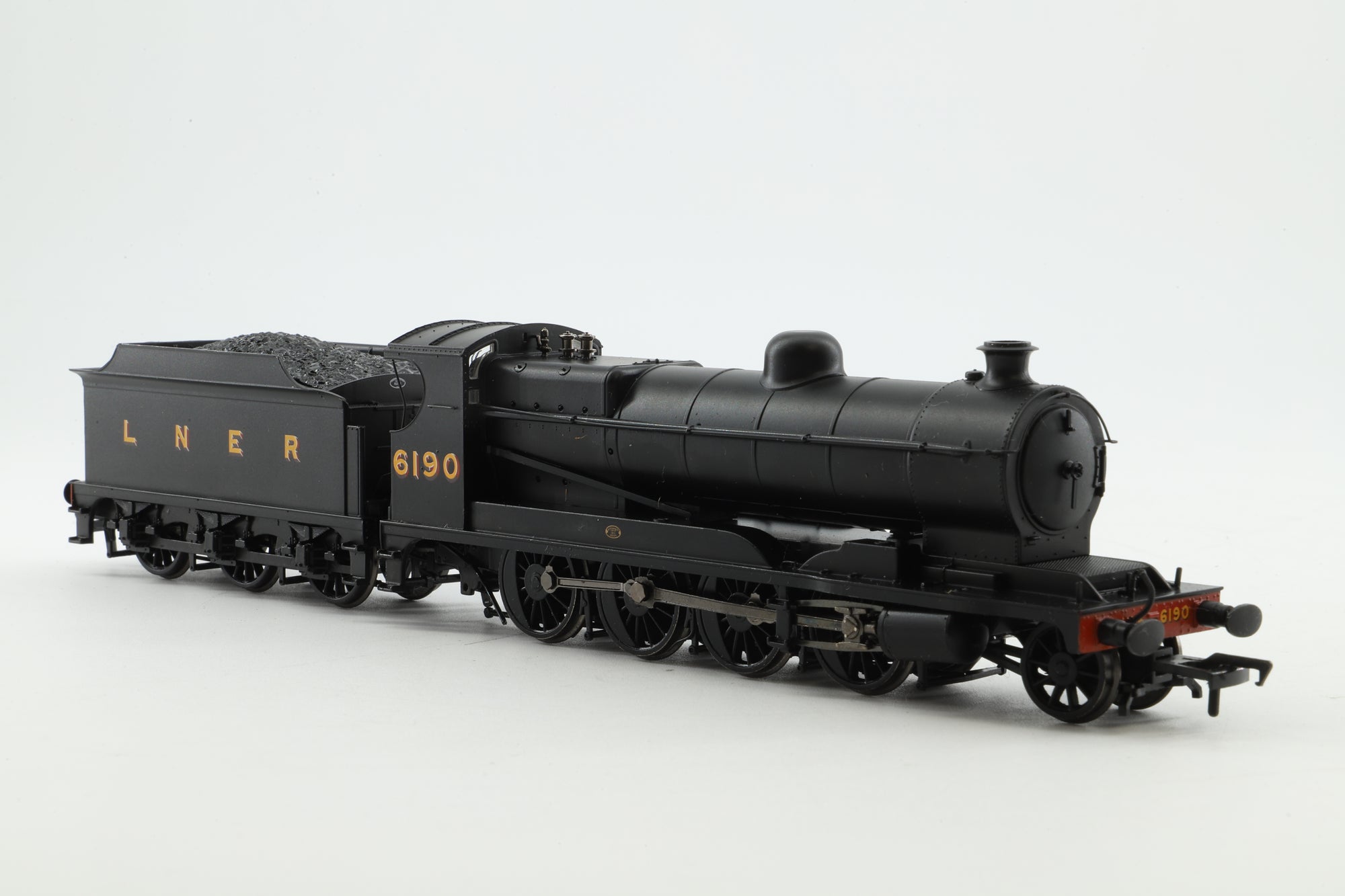 Bachmann OO 31-003 Robinson 04 No.6190 in LNER Black - DCC Sound