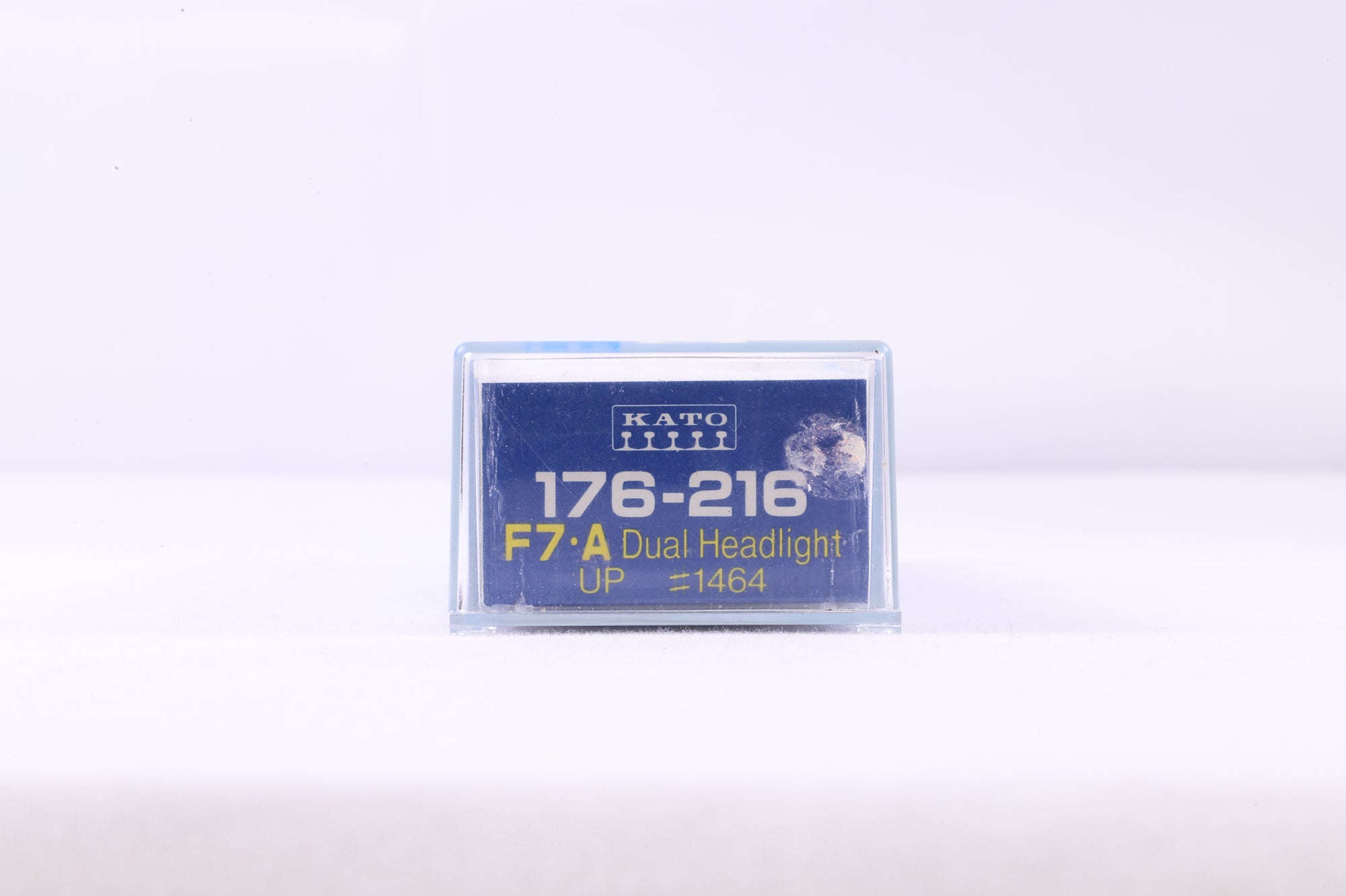 Kato N 176-216 F7A Union Pacific '1464' Diesel Locomotive