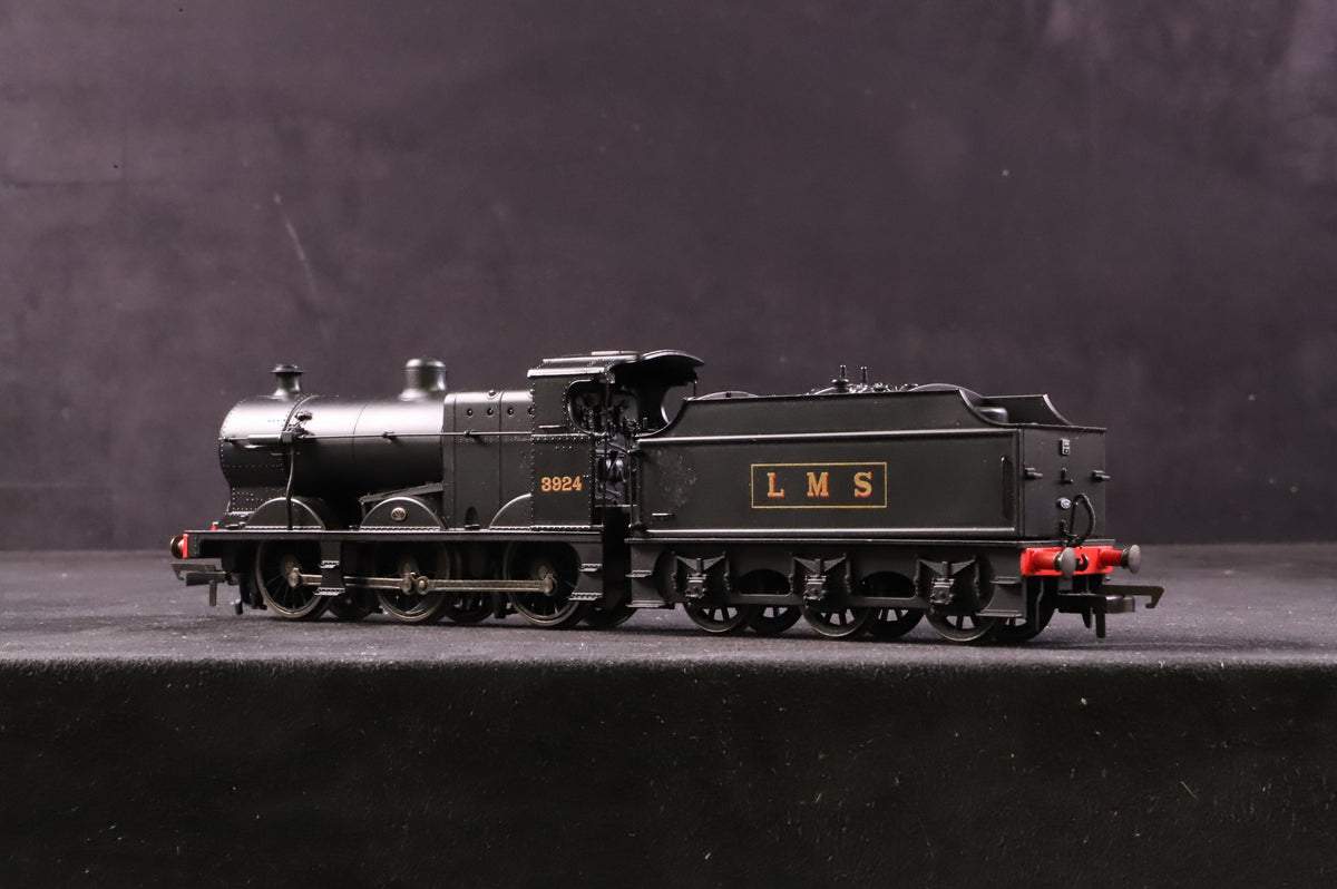 Hornby OO R30221 Class 4F 0-6-0 &#39;3924&#39; LMS Black &#39;the Railway Children Return&#39;