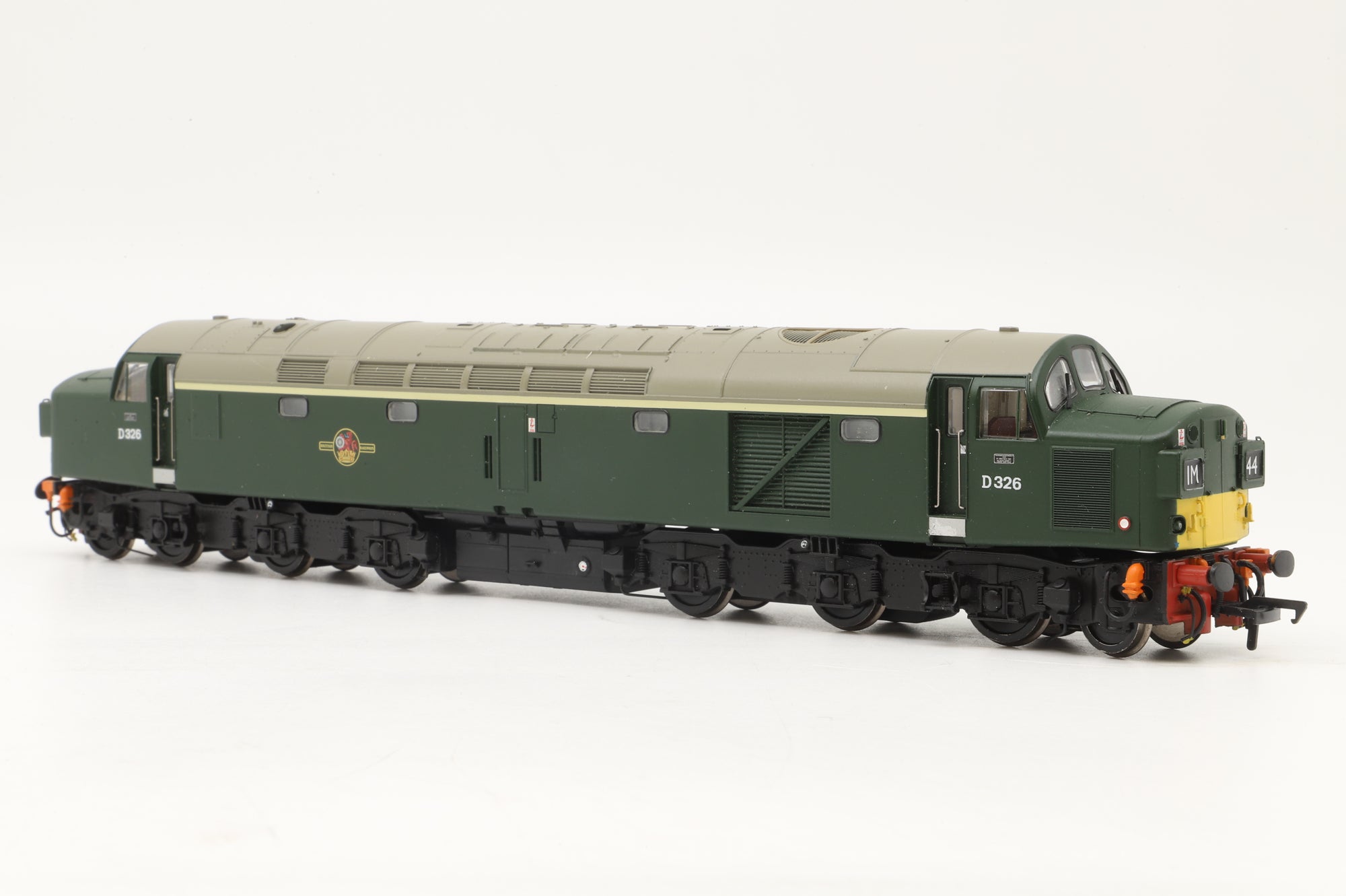 Bachmann OO 32-483 Class 40 D338 in BR Green w/ SYPs - DCC Sound