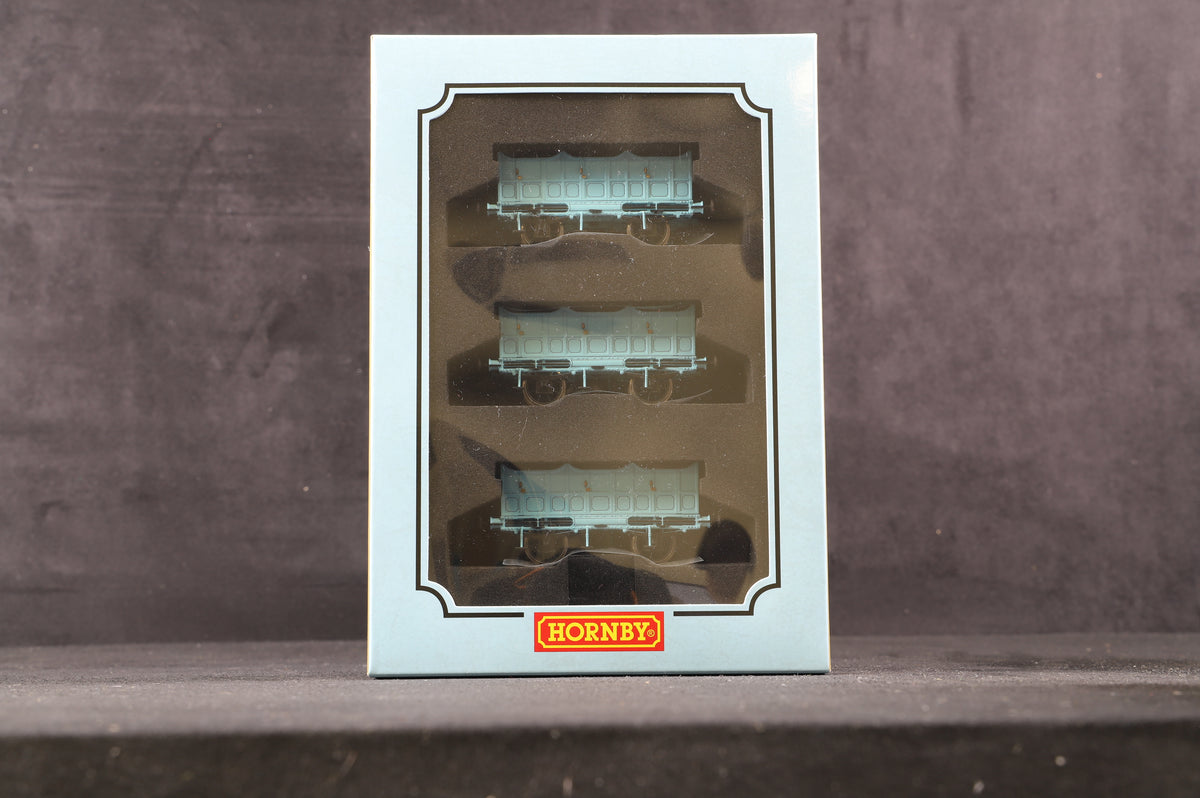 Hornby OO R40102 L&amp;MR 3rd Class Open Carriage 3 Pack