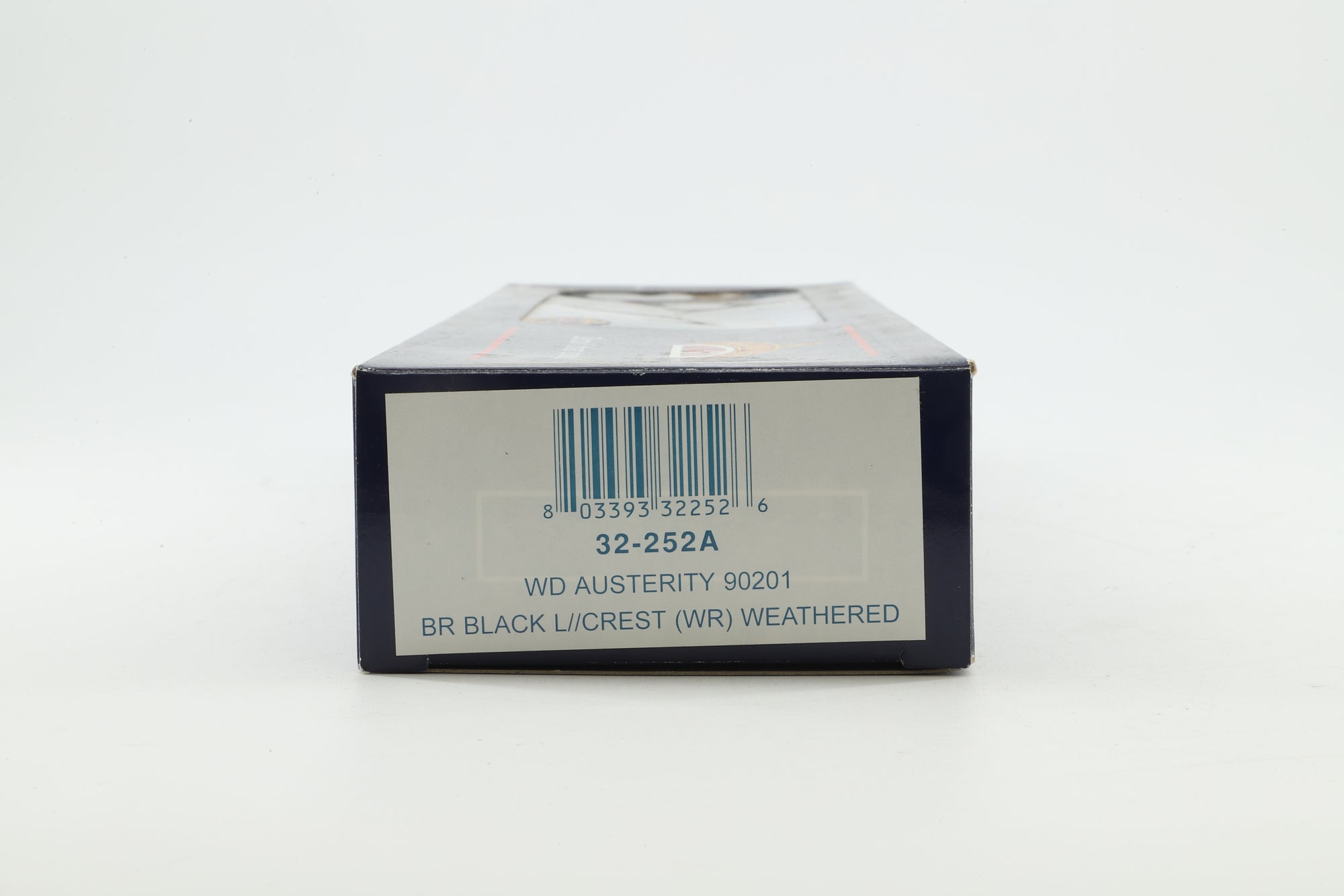 Bachmann OO 32-252A WD Austerity 2-8-0 90201 in BR Black w/ Late Crests - Weathered
