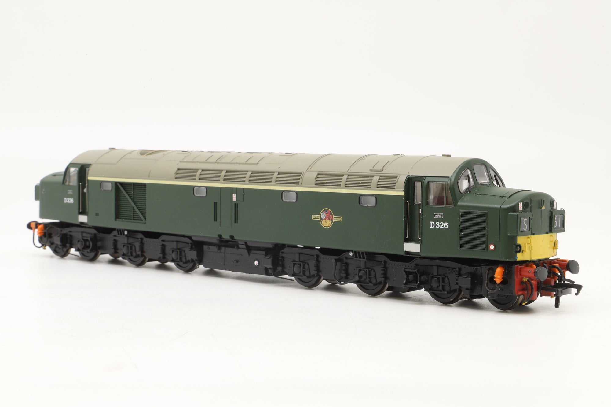 Bachmann OO 32-483 Class 40 D338 in BR Green w/ SYPs - DCC Sound