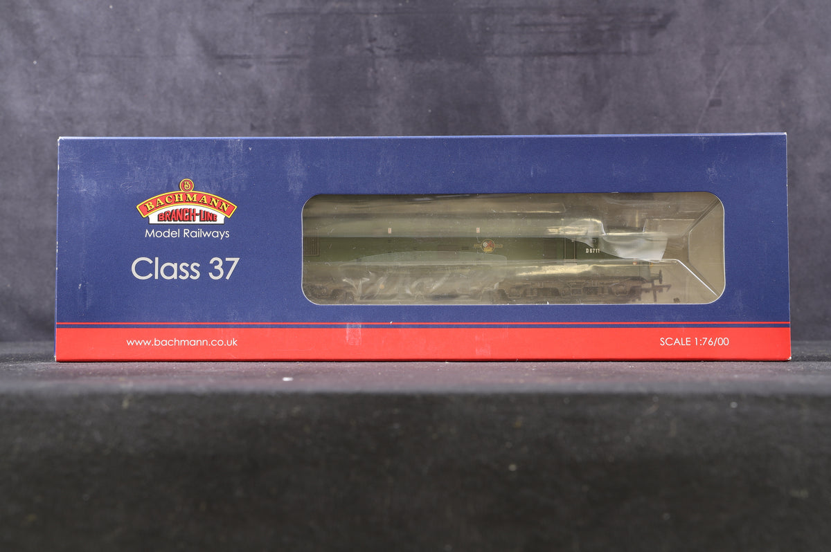 Bachmann OO 32-776Y Class 37/0 D6711 in BR Green with Late Crest, Split Head Code Boxes &amp; Small Yellow Panels - Weathered - Limited Edition 143 of 504