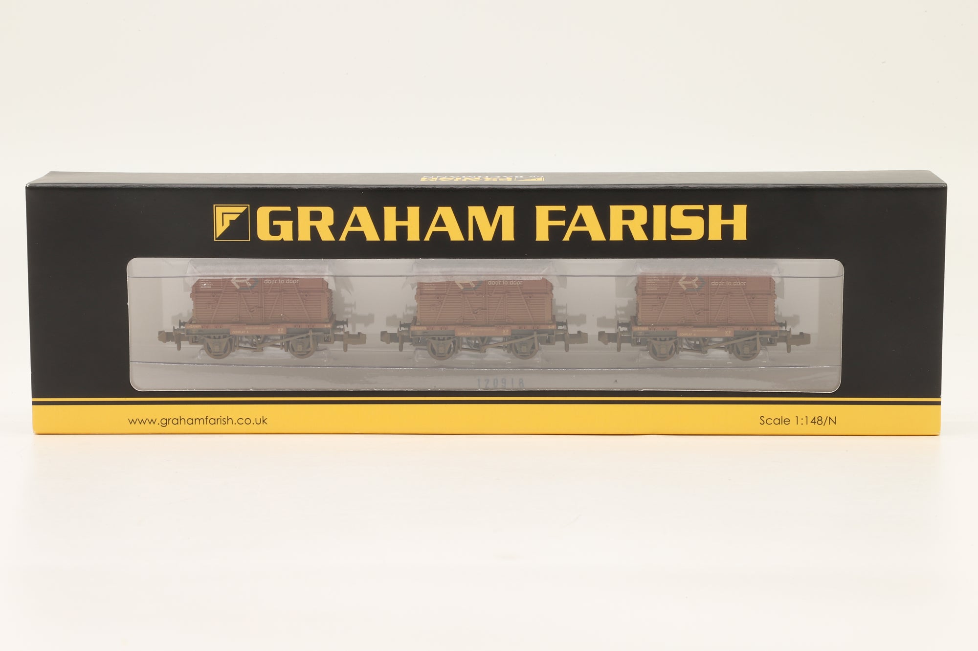 Graham Farish N 377-336 Set Of Conflat Wagons BR Bauxite With BD Containers Weathered