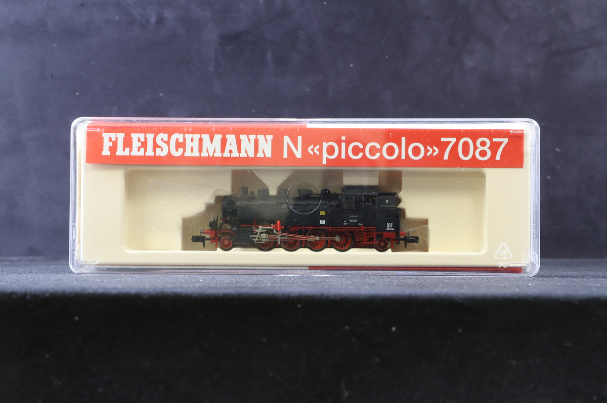 Fleischmann N Gauge 7087 DR Deutsche Reichsbahn BR 86 in DR Black and Red