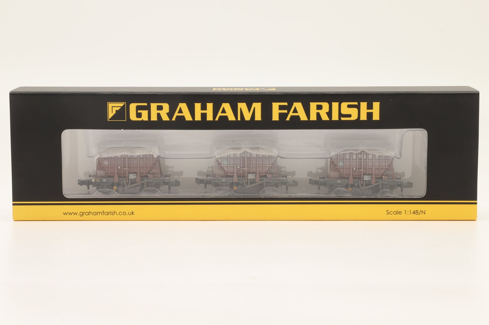 Graham Farish N 377-840 Set Of Presflo Cement Wagons BR Bauxite Weathered