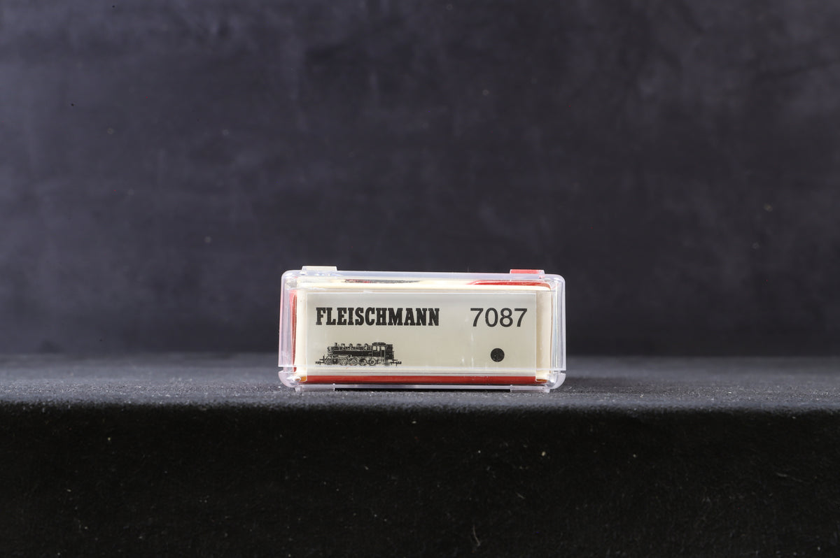 Fleischmann N Gauge 7087 DR Deutsche Reichsbahn BR 86 in DR Black and Red