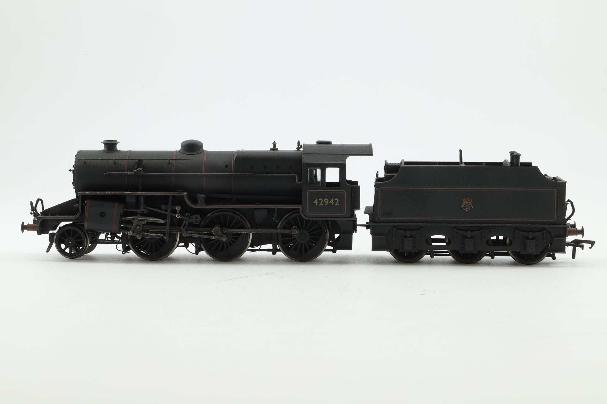Bachmann OO 32-179 'Crab' No.42942 in Lined BR Black w/ Early Crests - Weathered