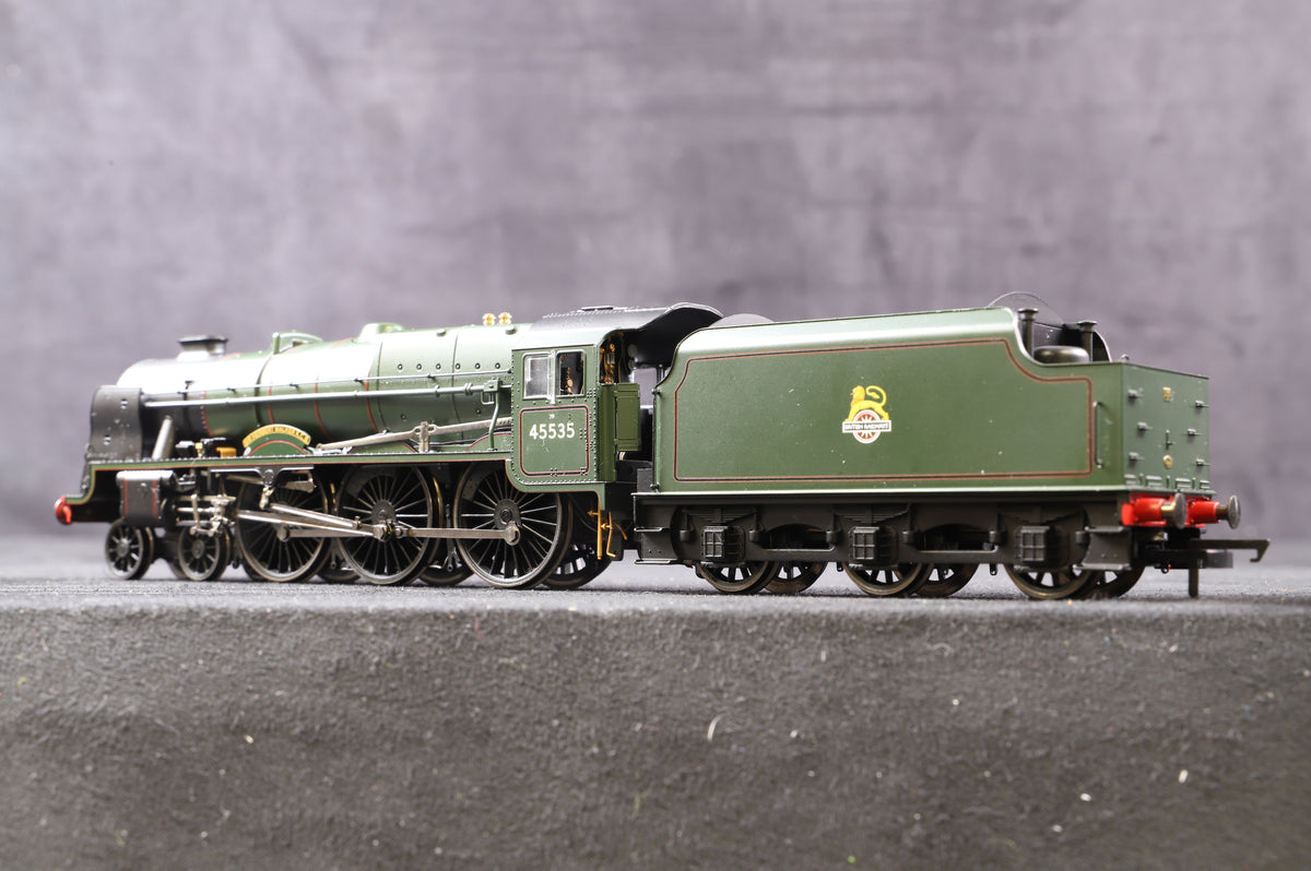 Hornby OO R3017 Patriot Class &#39;Sir Herbert Walker K.B.C&#39; &#39;45535&#39;  BR Lined Green, DCC Fitted