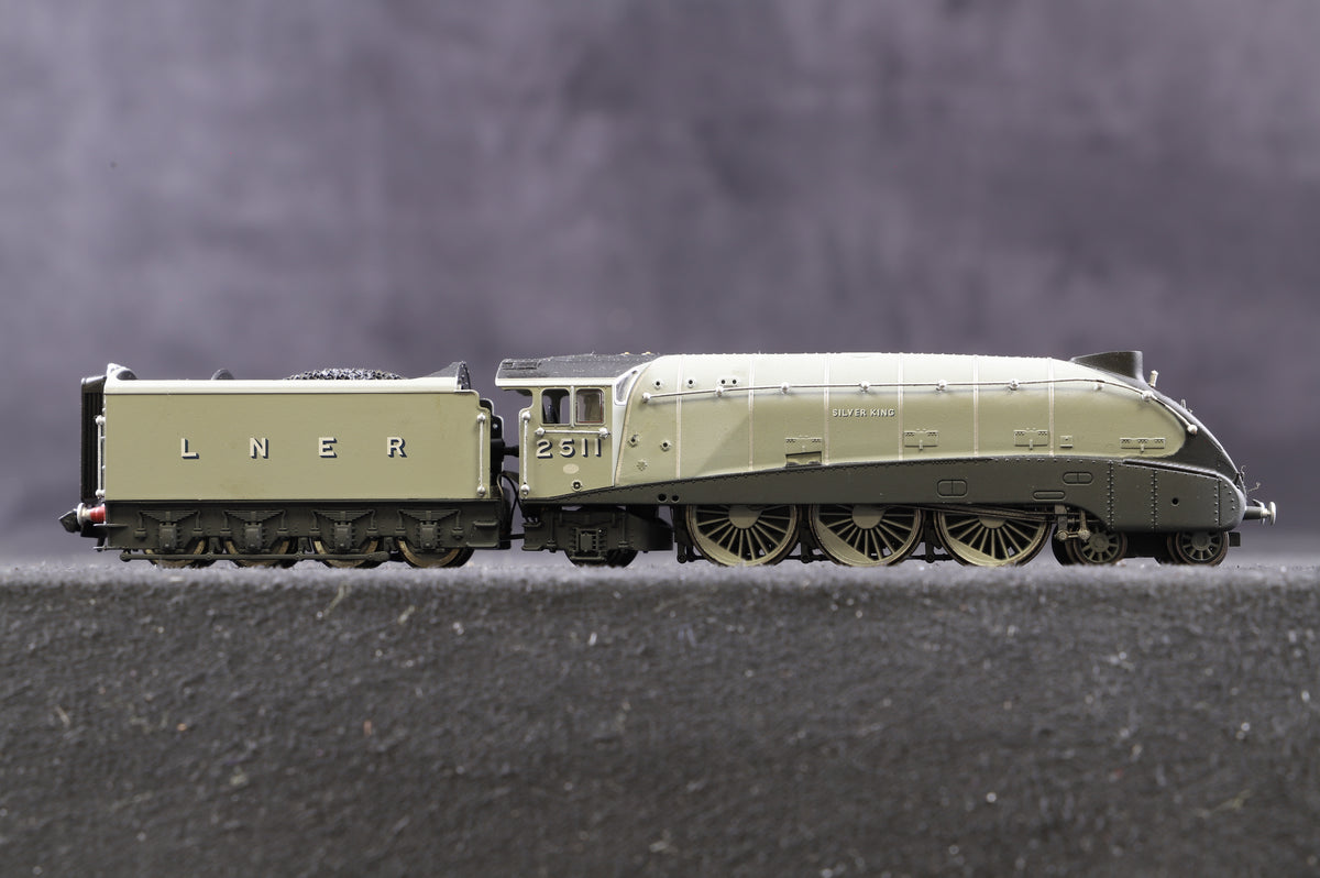 Dapol N 2S-008-013 Class A4 Valanced &#39;2511&#39; &#39;Silver King&#39; LNER Silver Grey