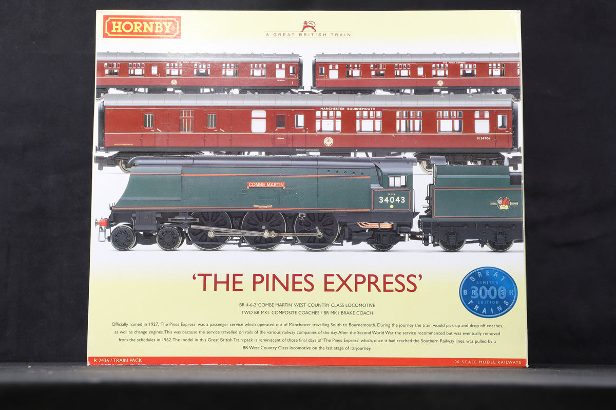 Hornby OO R2436 &#39;The Pines Express&#39; Great British Train Pack