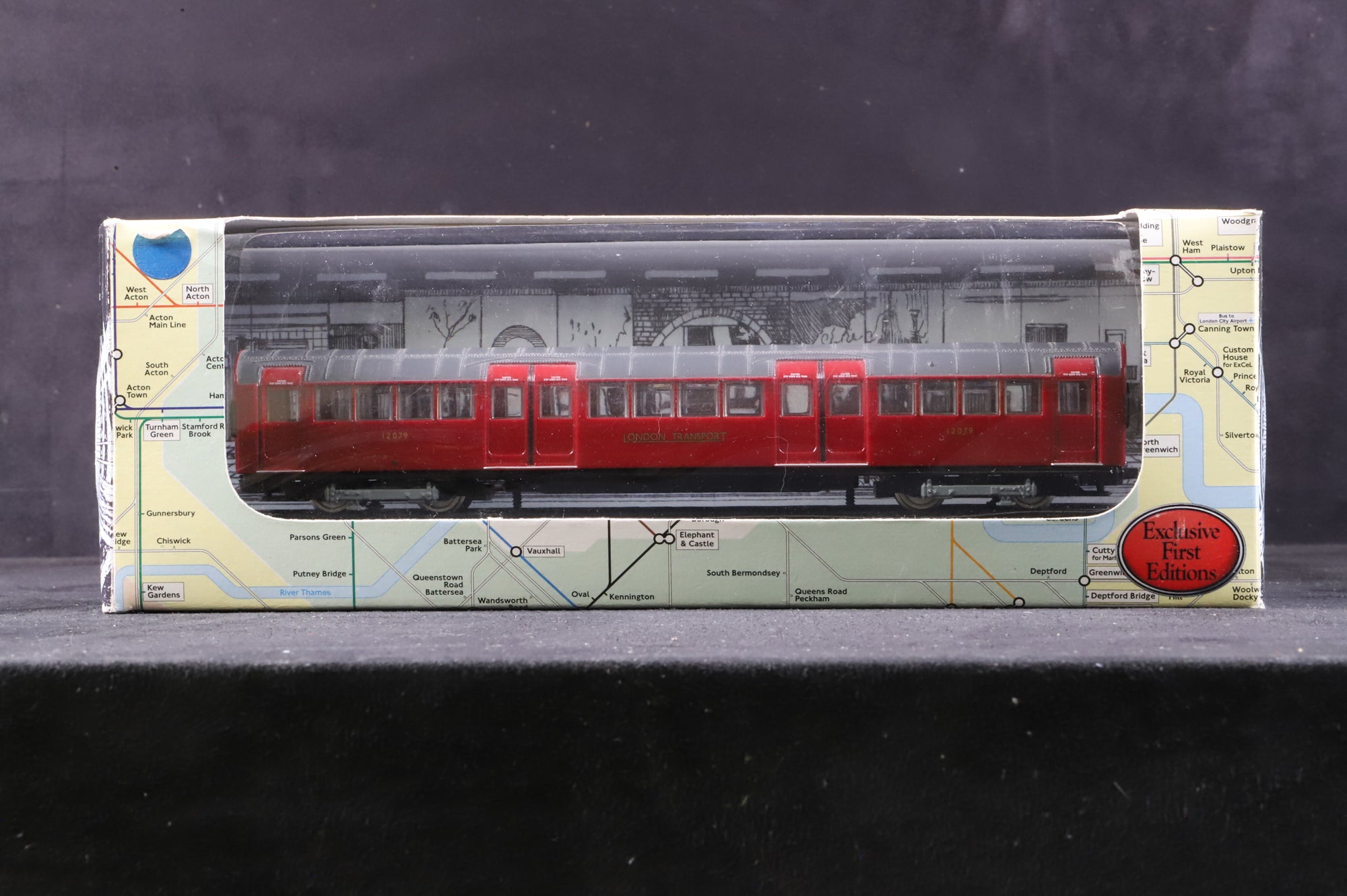 Gilbow 1:76 Static Models 1938 Tube Stock 4 Car Set in London Transport Red