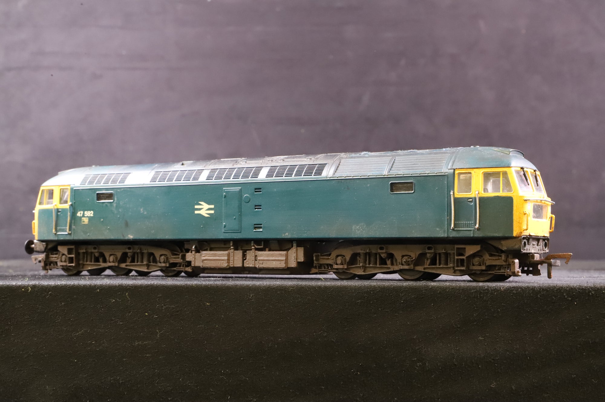 WORKSHOP Heljan OO Class 47 '47 582' BR Blue, Repainted & Weathered
