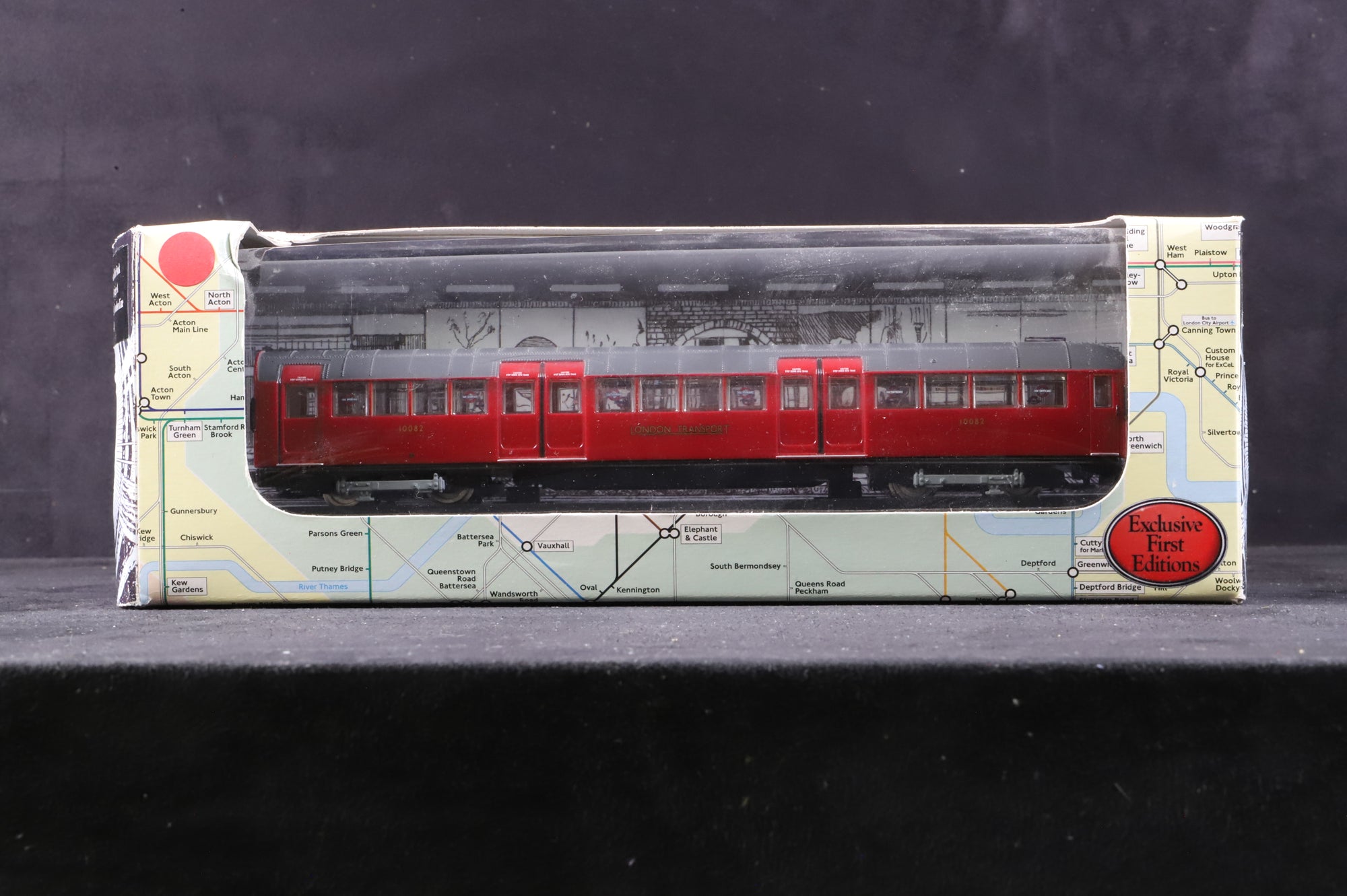 Gilbow 1:76 Static Models 1938 Tube Stock 4 Car Set in London Transport Red