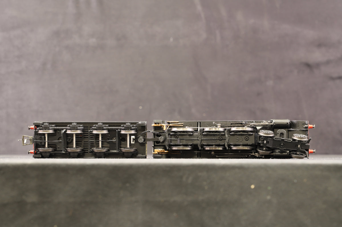 Hornby OO R3328 BR (Early) S15 Class &#39;30843&#39; Plain Black E/C
