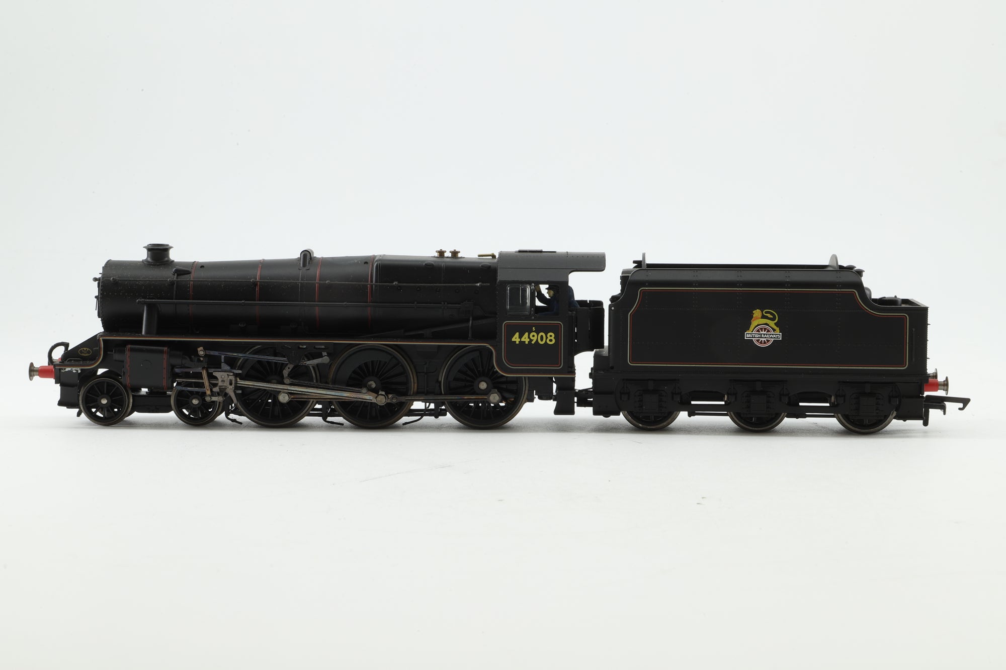 Hornby OO R2359 Class 5MT 44908 in Lined BR Black w/ Early Crests