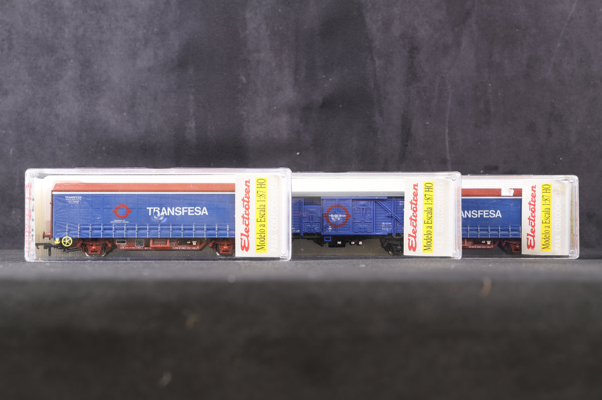 Electrotren HO 1310K &amp; 1411K Rake Of 3 Box Vans