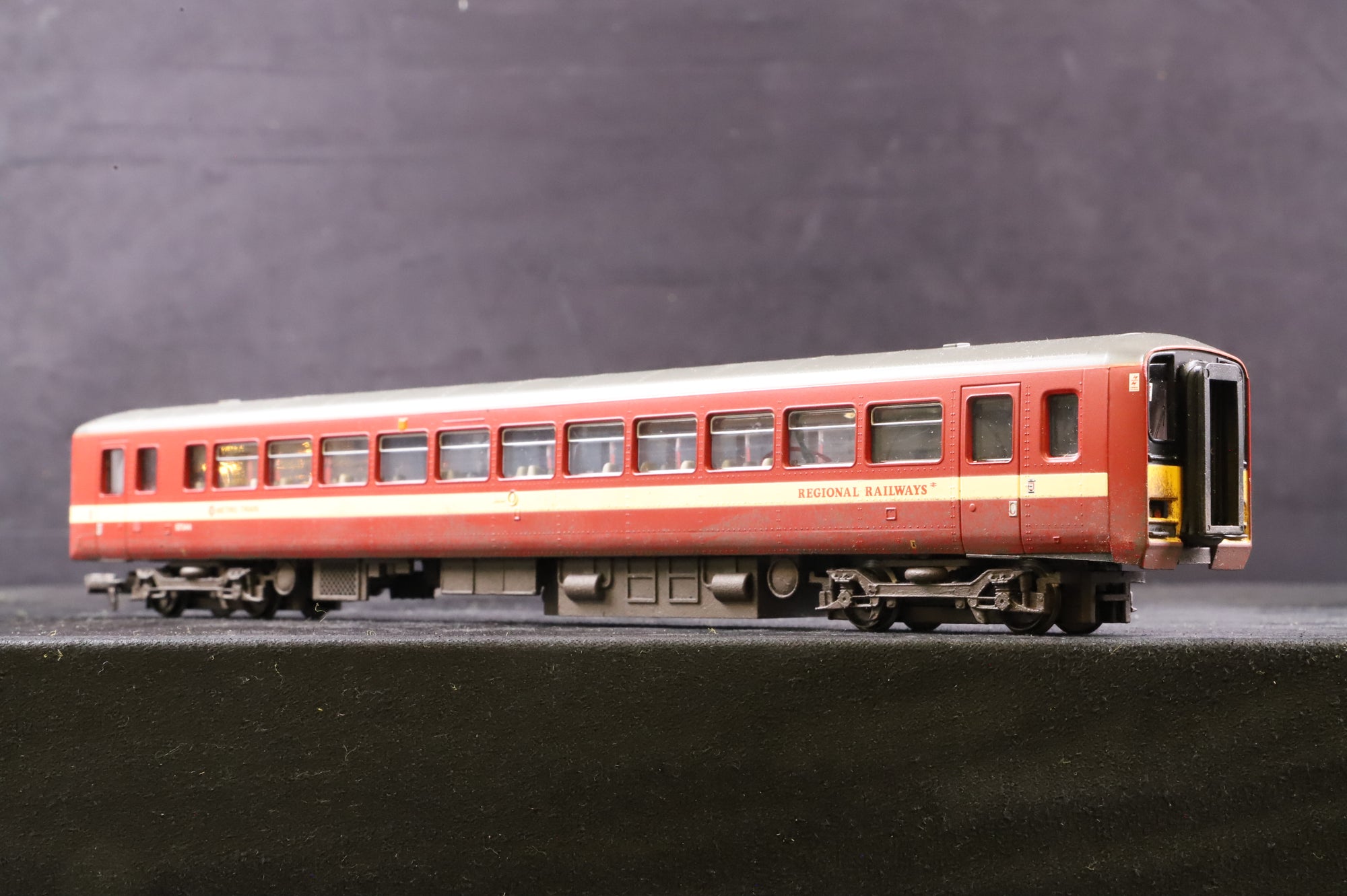 WORKSHOP Hornby OO Class 155 '155 344' Regional Railways