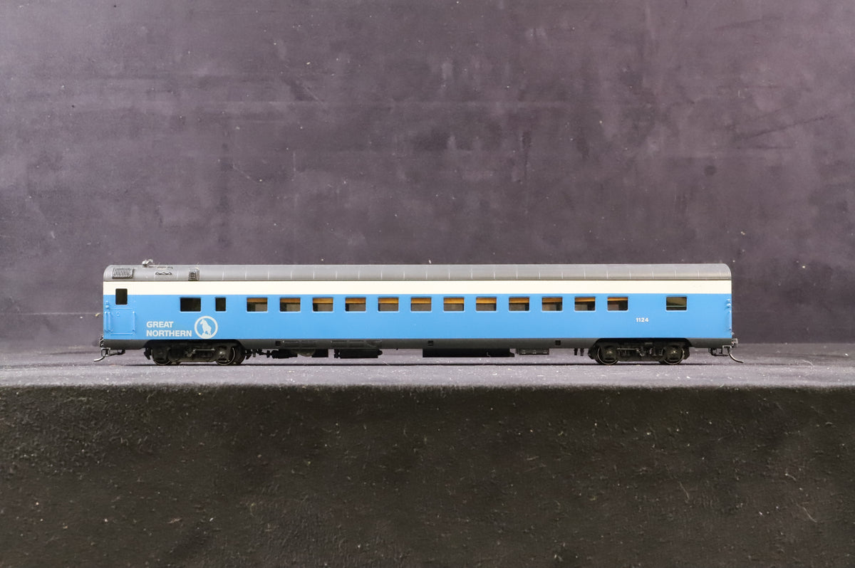 Shoreham Shops Limited and Oriental Limited HO Rake of 7 Great Northern (USA) Coaches - GN02, 03, 04, 05M, 06 and 01005, 01007