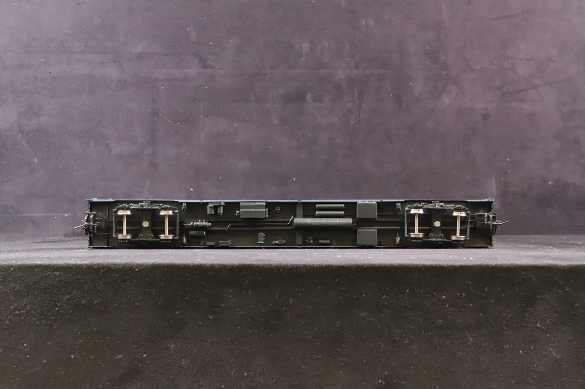 Shoreham Shops Limited and Oriental Limited HO Rake of 7 Great Northern (USA) Coaches - GN02, 03, 04, 05M, 06 and 01005, 01007