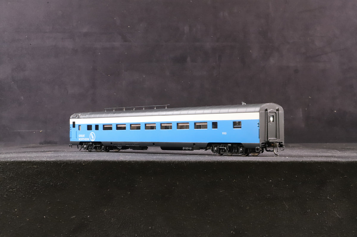 Shoreham Shops Limited and Oriental Limited HO Rake of 7 Great Northern (USA) Coaches - GN02, 03, 04, 05M, 06 and 01005, 01007