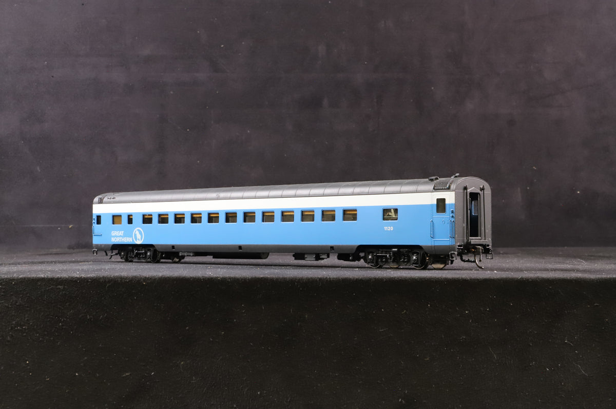 Shoreham Shops Limited and Oriental Limited HO Rake of 7 Great Northern (USA) Coaches - GN02, 03, 04, 05M, 06 and 01005, 01007