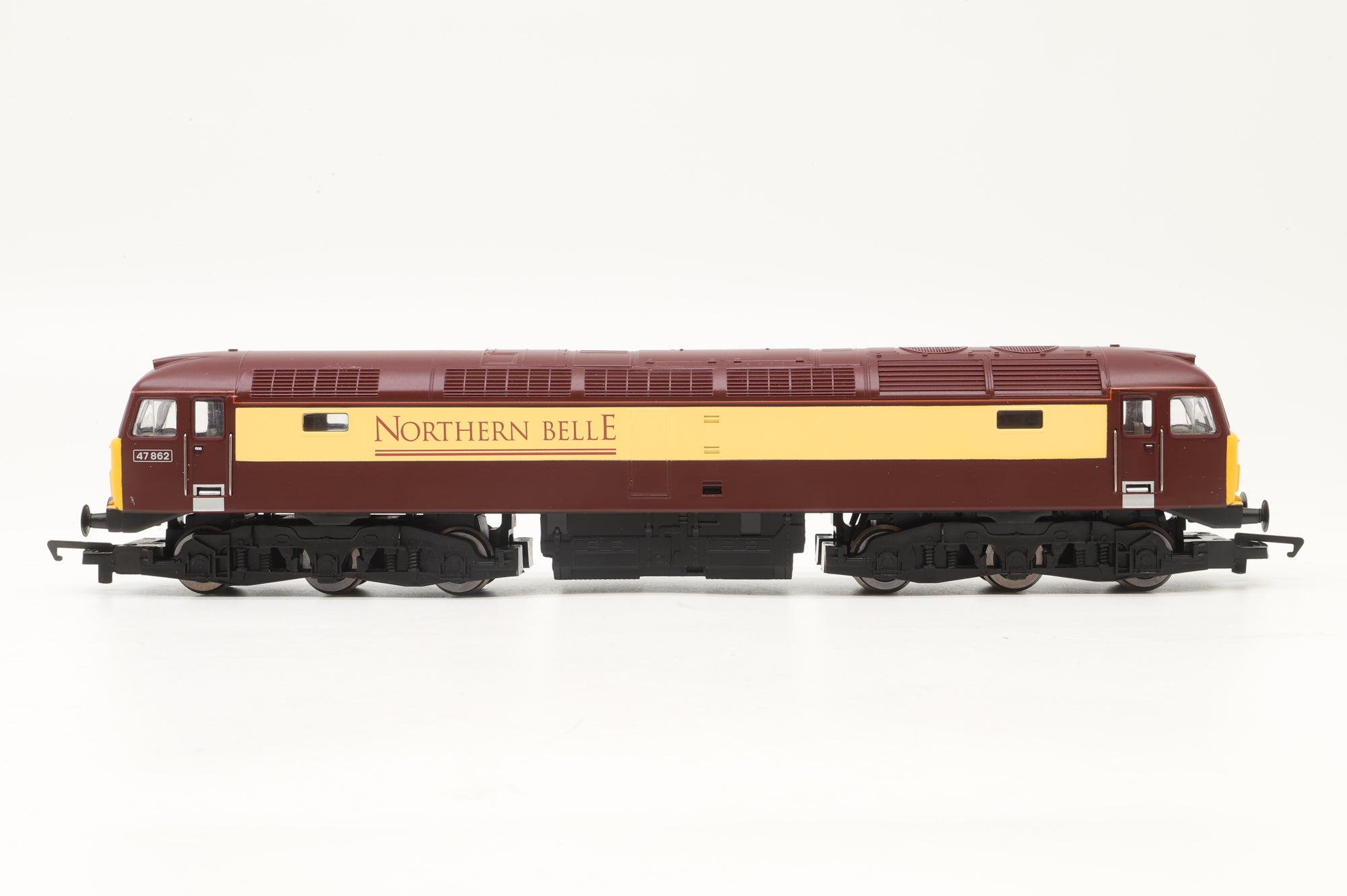 Hornby OO R3153 Northern Belle Class 47 Pullman '47862'