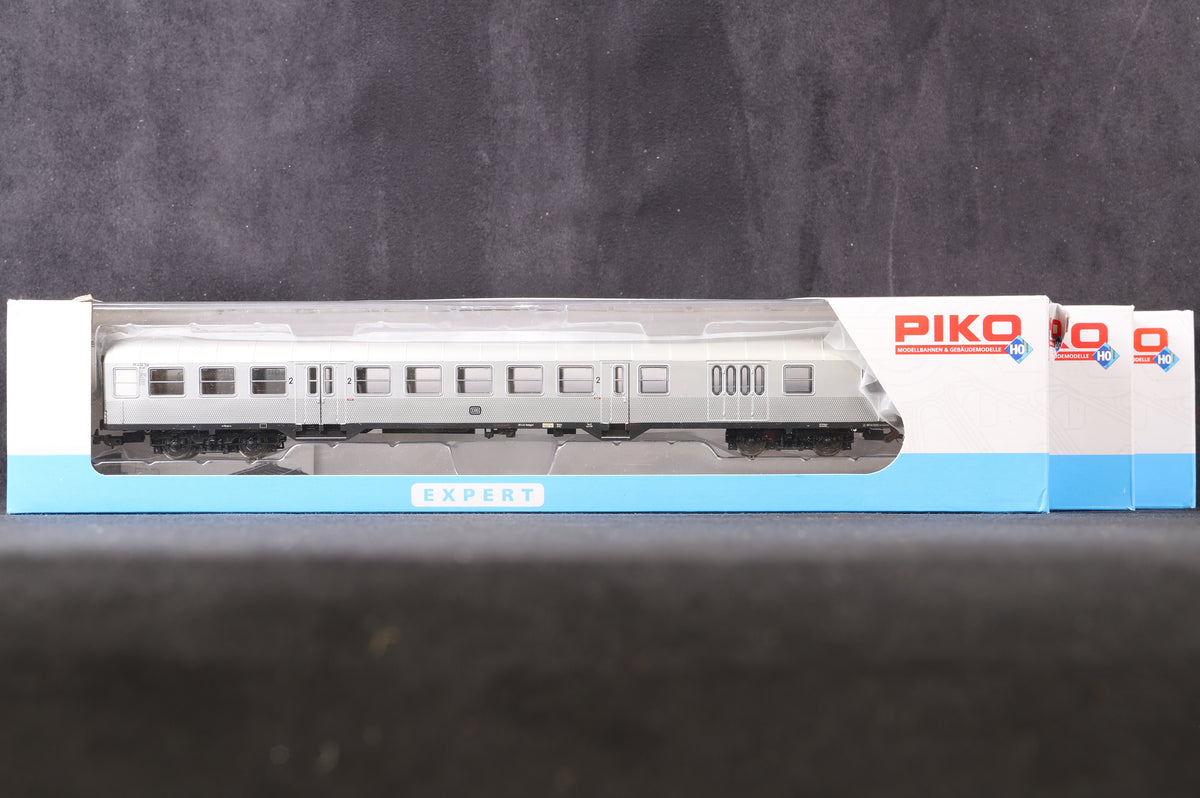 Piko HO 57667-3, 57668-3 &amp; 57669-2 Rake Of 3 Silver DB Coaches