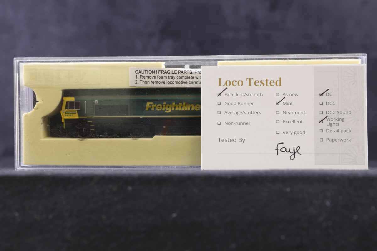 Dapol N ND201A Class 66 diesel 66562 Freightliner (powered). Revised WIPAC lighting