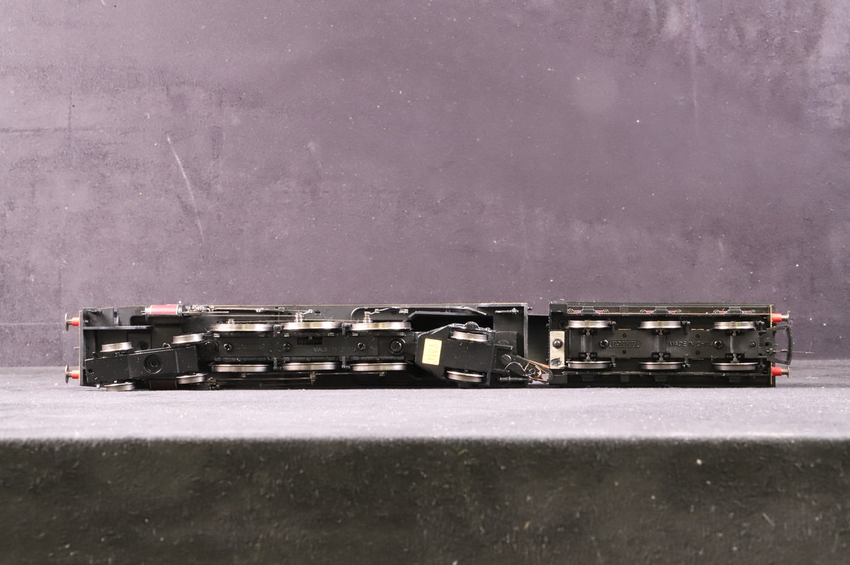 Hornby OO R2552 Duchess Class &#39;46245&#39; &#39; City Of London&#39; BR Lined Maroon L/C TMC Renamed/ Renumbered Ltd Ed 5/ 250