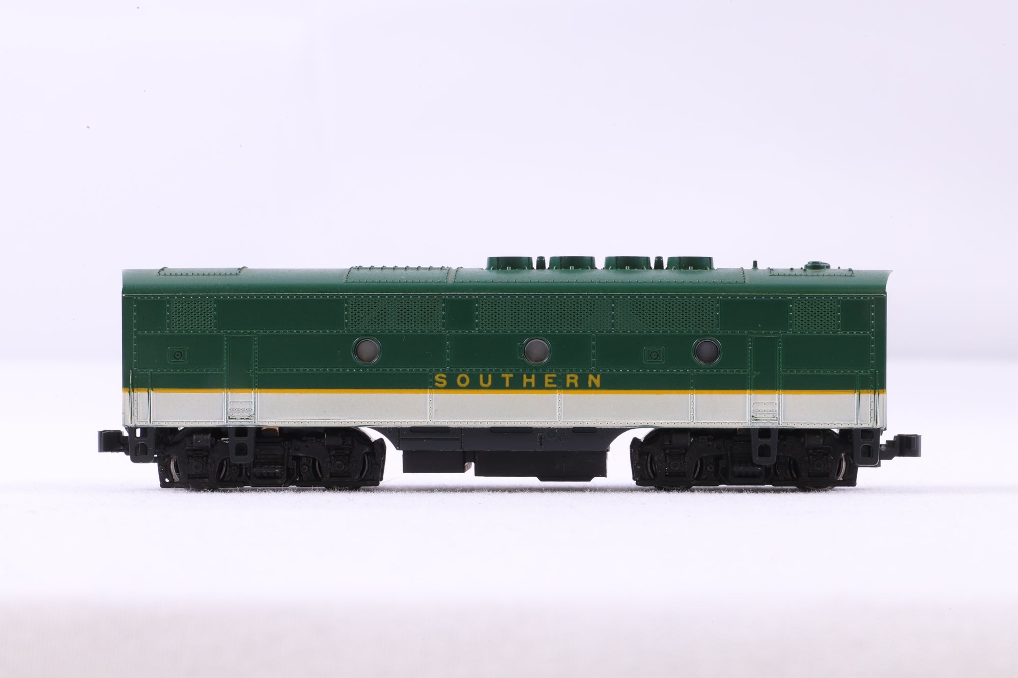 Kato N 176-052 F3A&B Phase 1 Southern Diesel Locomotive
