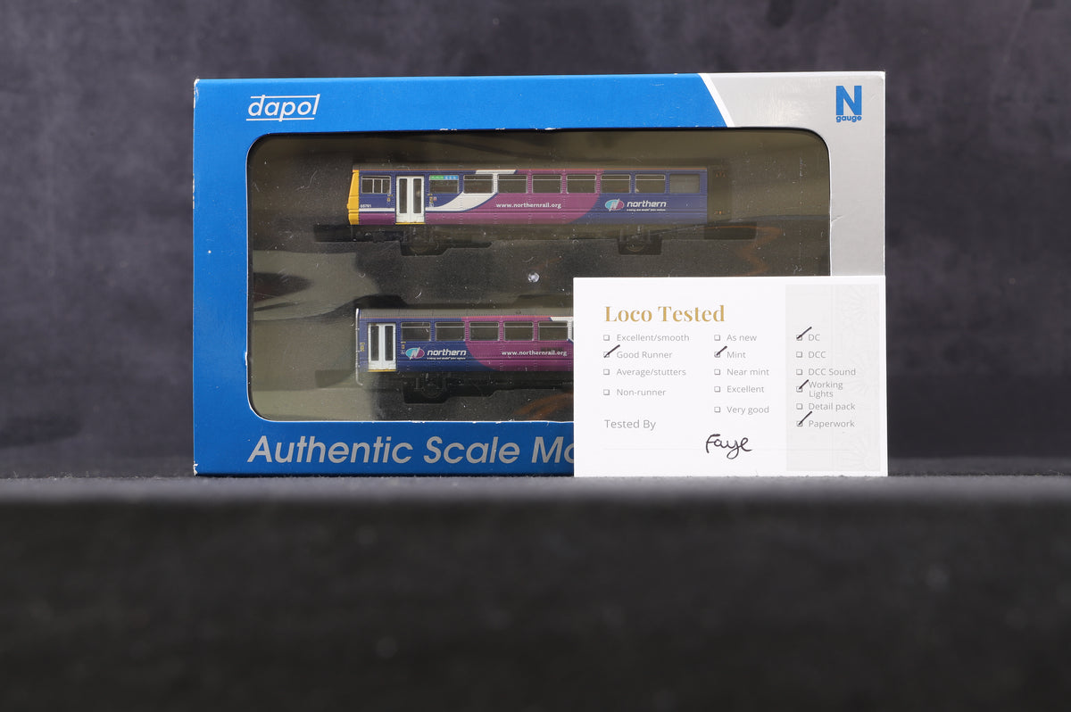 Dapol N ND116A Class 142 &#39;Pacer&#39; 2 car DMU 142065 in Northern Rail livery